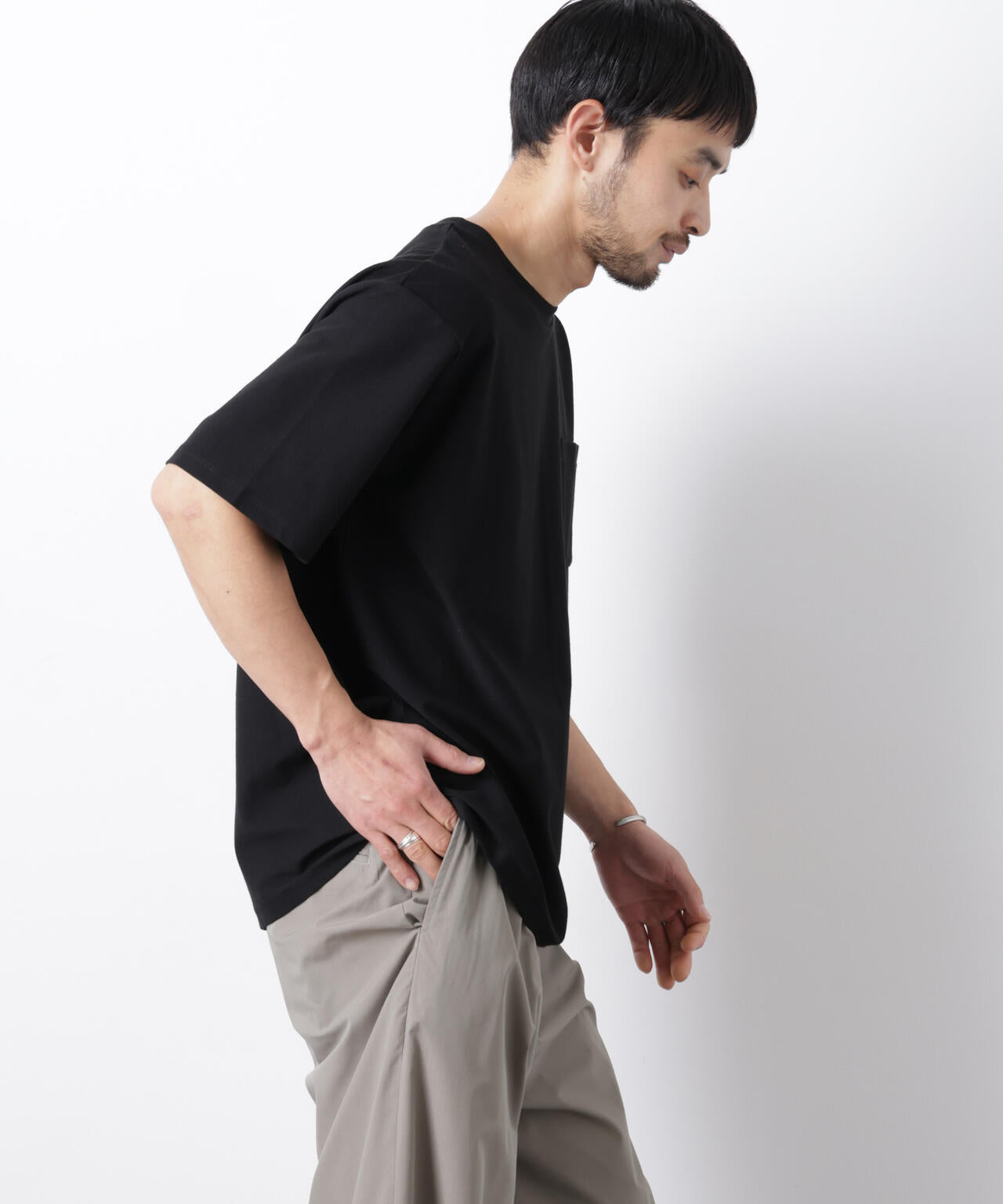 「Meaningful Continuity」coveross(R) ツイル調 冷感プレーティング天竺 ポケットTシャツ