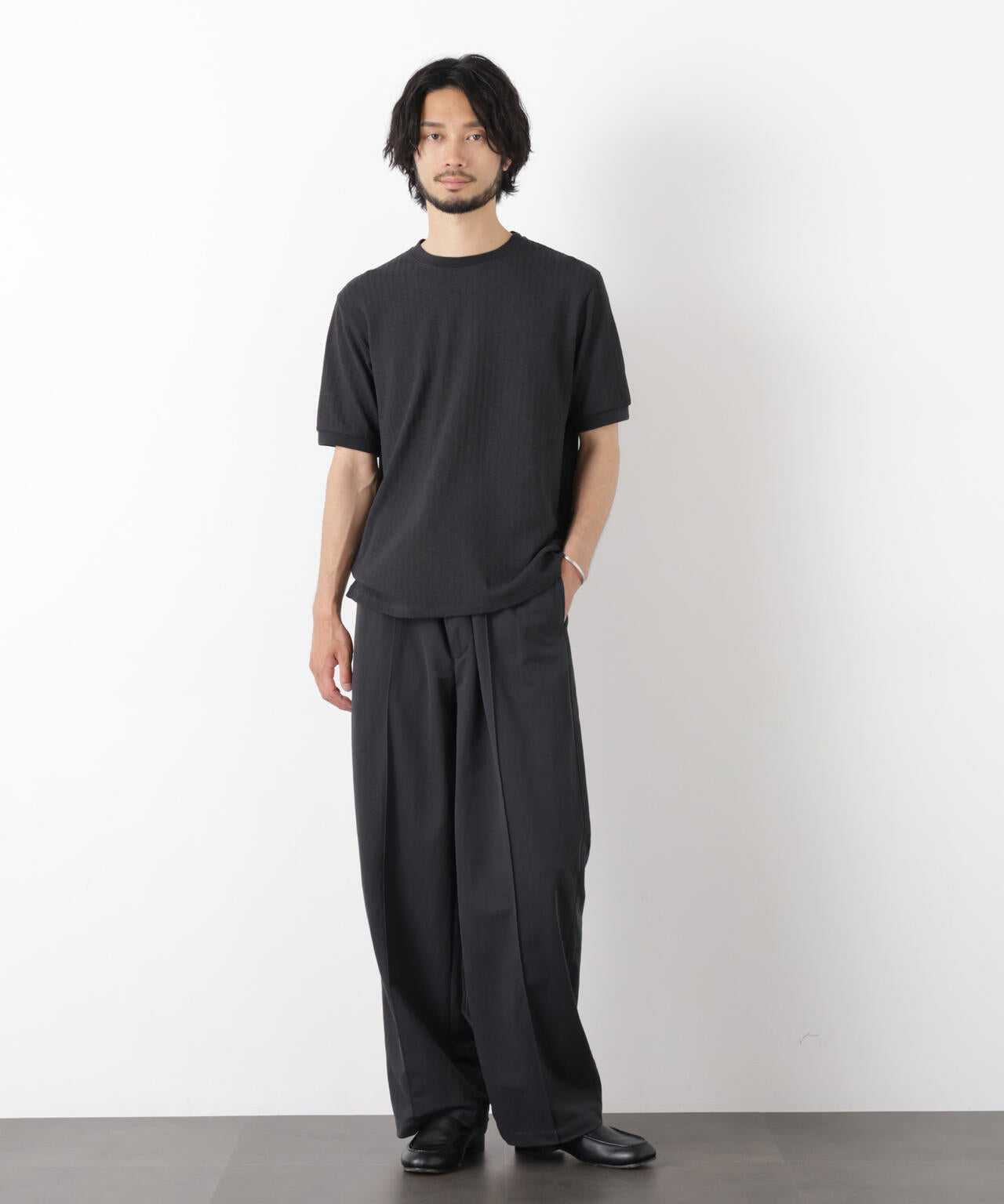 「モダンコンフォート」ヘリンボン クルーネックTシャツ 半袖