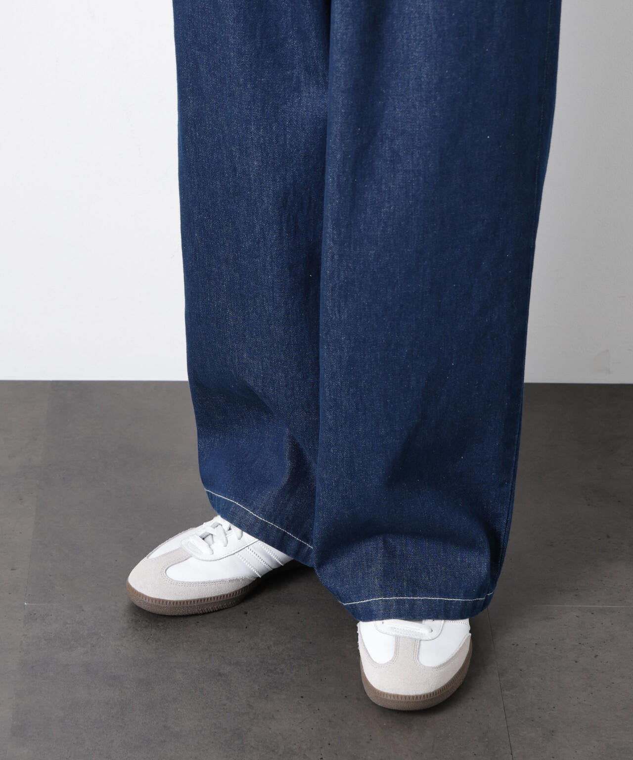 ｢OtoNANO｣大人のワイドデニムパンツ