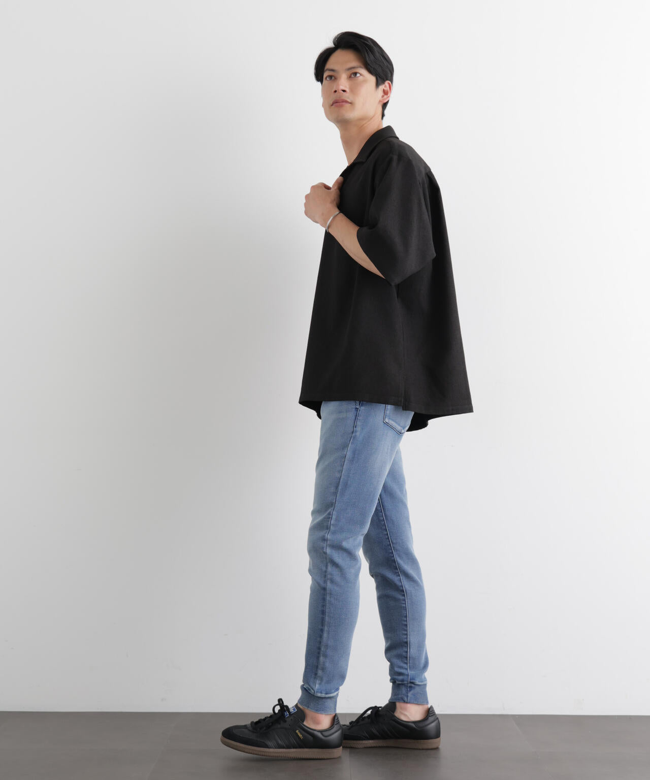 ｢Meaningful Continuity｣ ストレッチデニムジョガーパンツ
