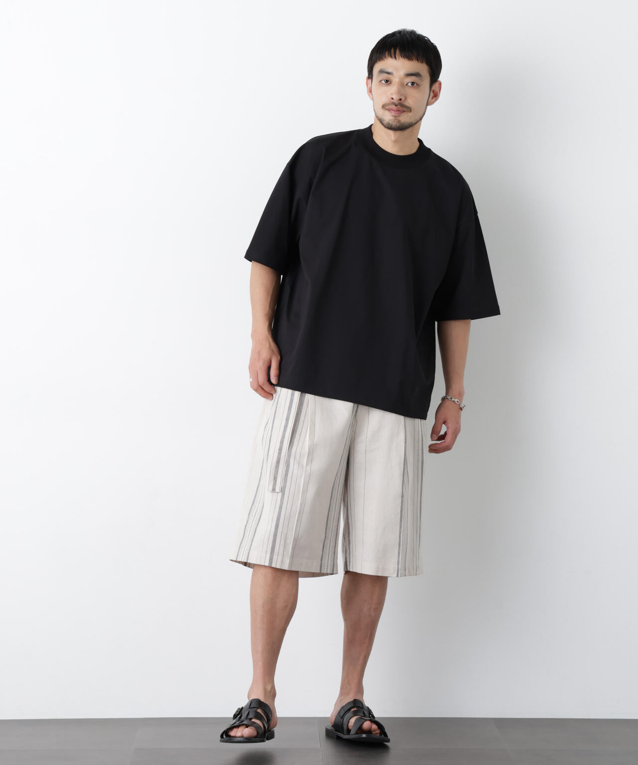 ｢FRENCH LINEN｣ ベルテッドワイドショーツ