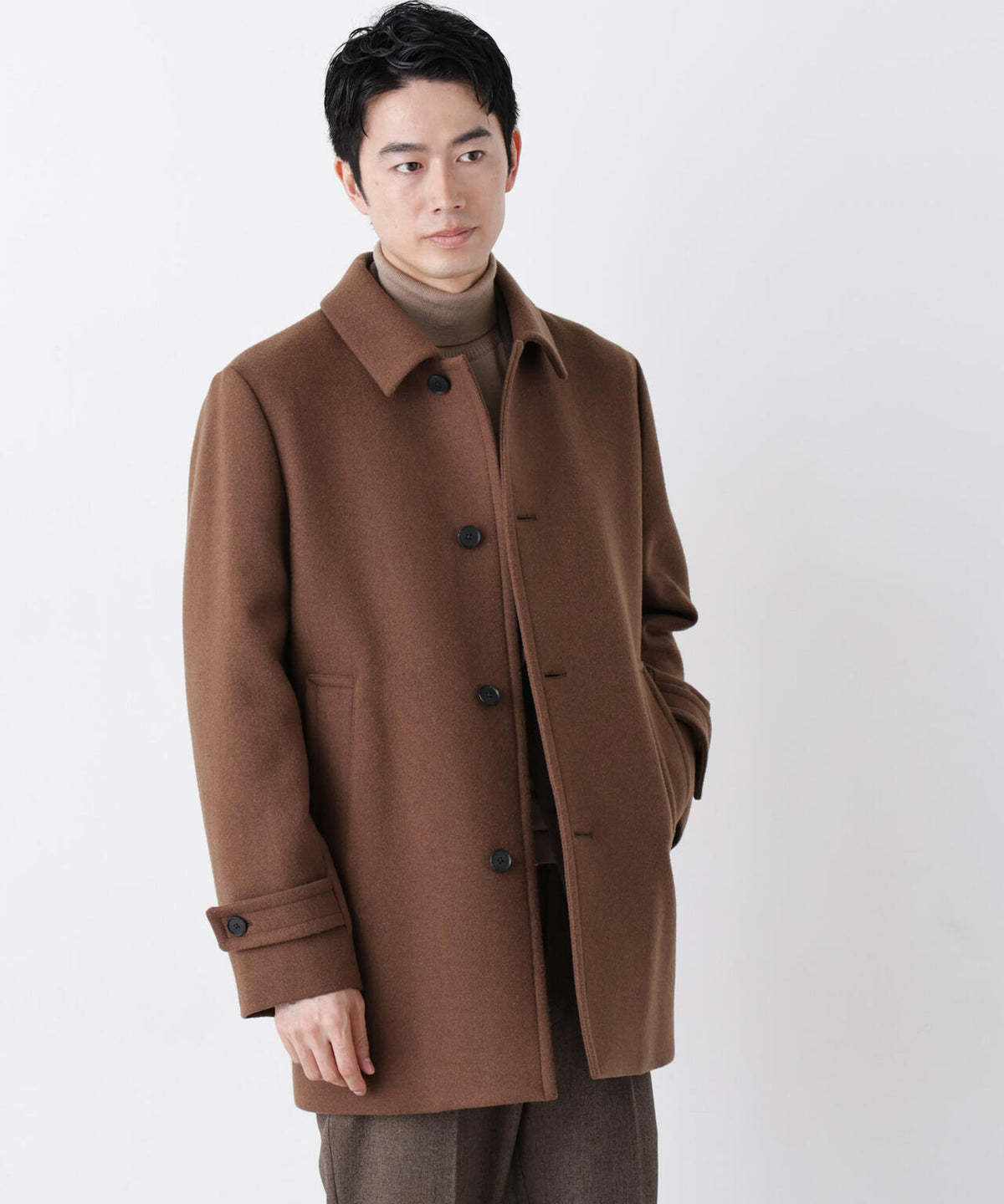 「NEW ON COAT」ウール/Nショートステンカラーコート