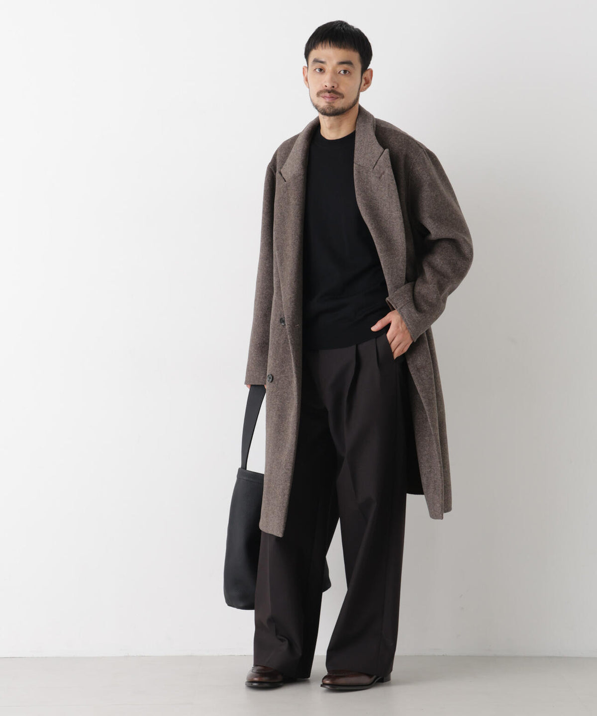 ｢ASSEMBLANC｣ カシミヤブレンドリバーピークドラペルダブルコート
