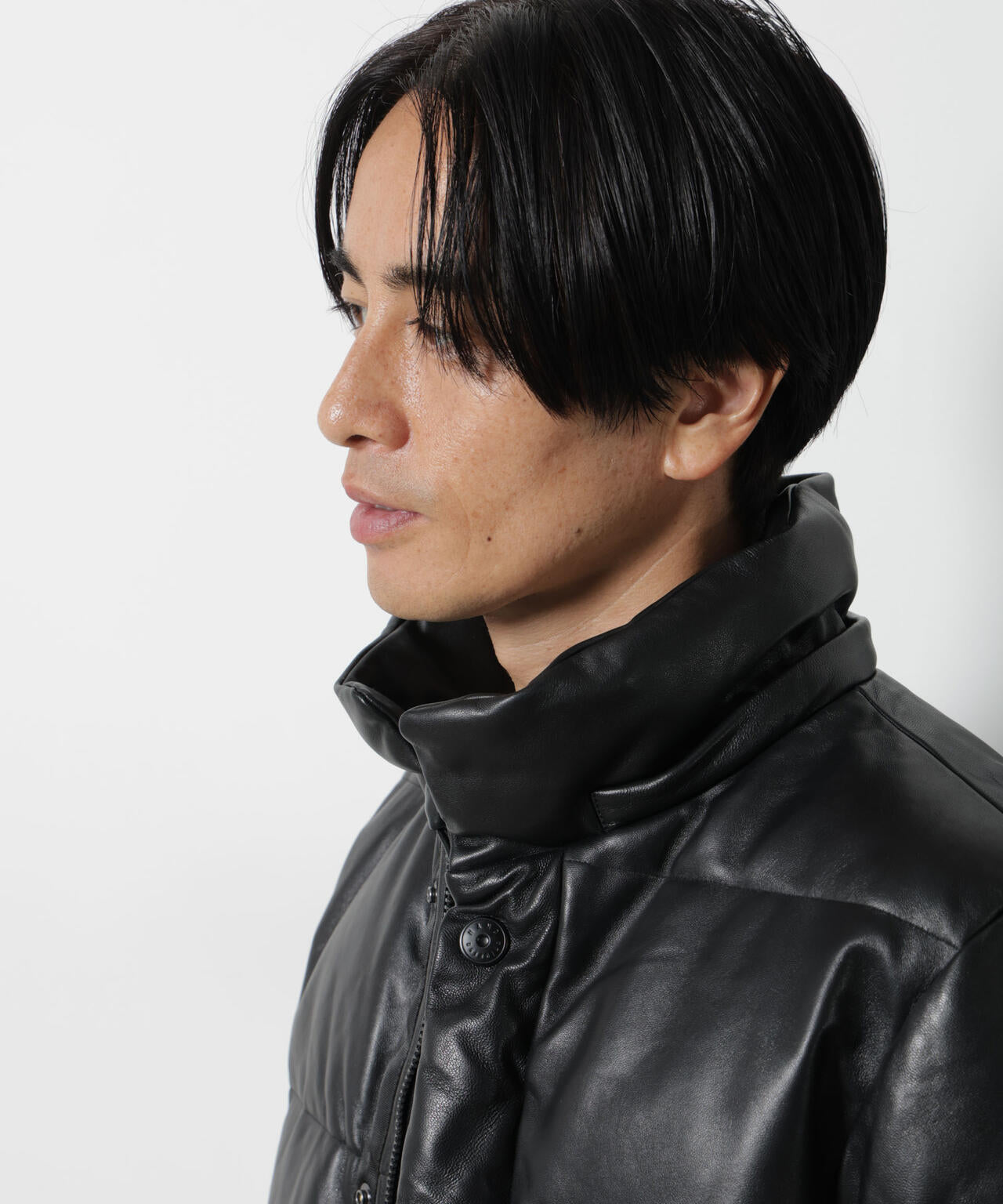「西川ダウン(R)」ラムレザーG2ダウン