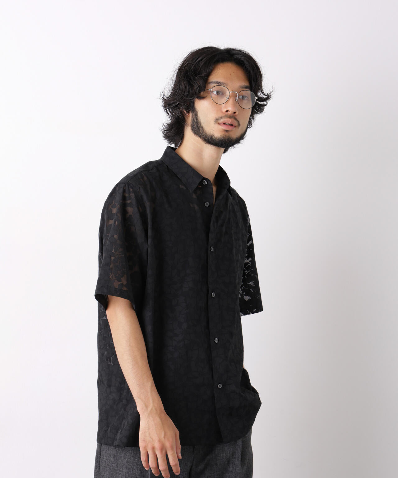 181cm　B:75 W:73 H:90 着用サイズ：L