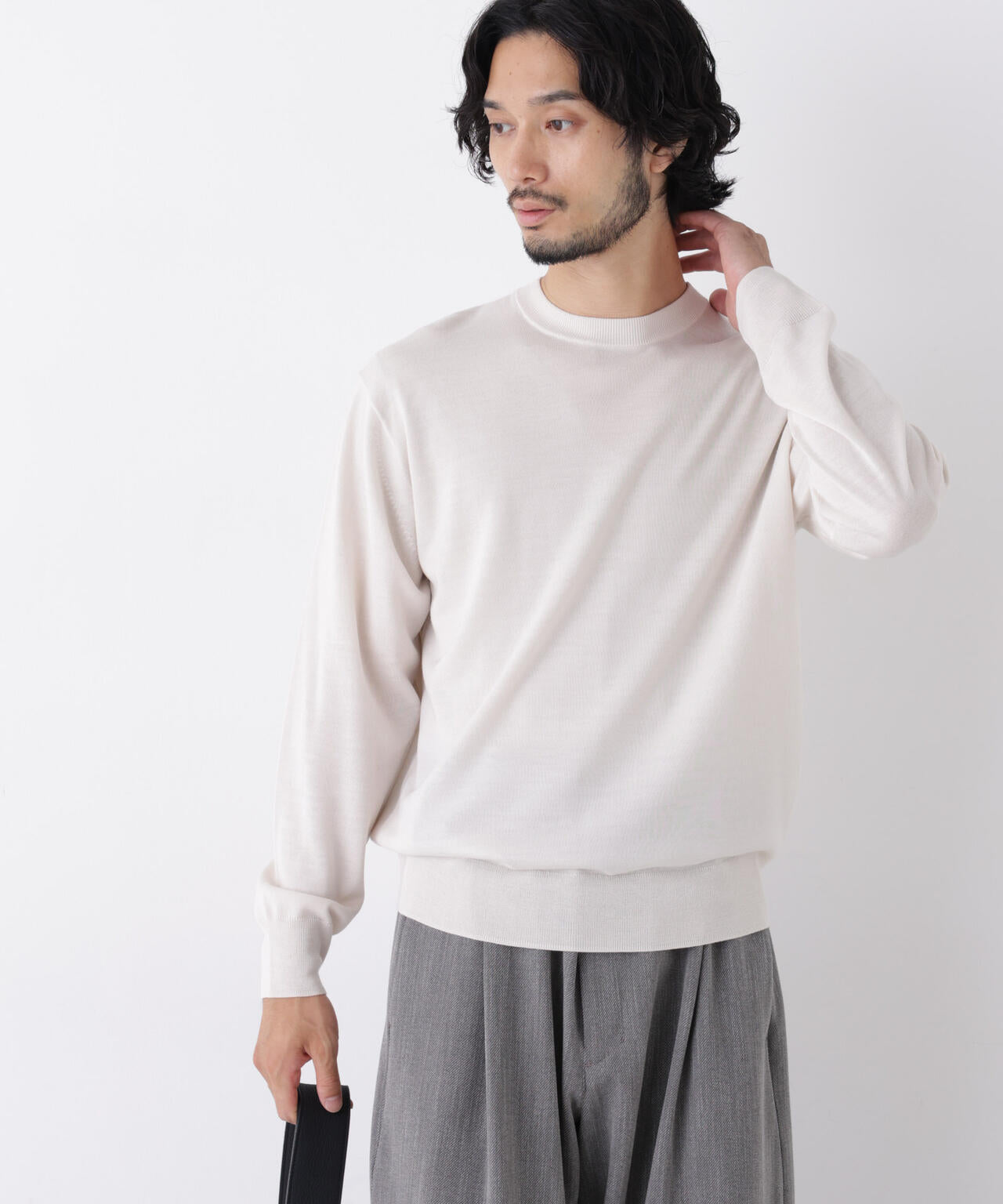 181cm　B:75 W:73 H:90 着用サイズ：L