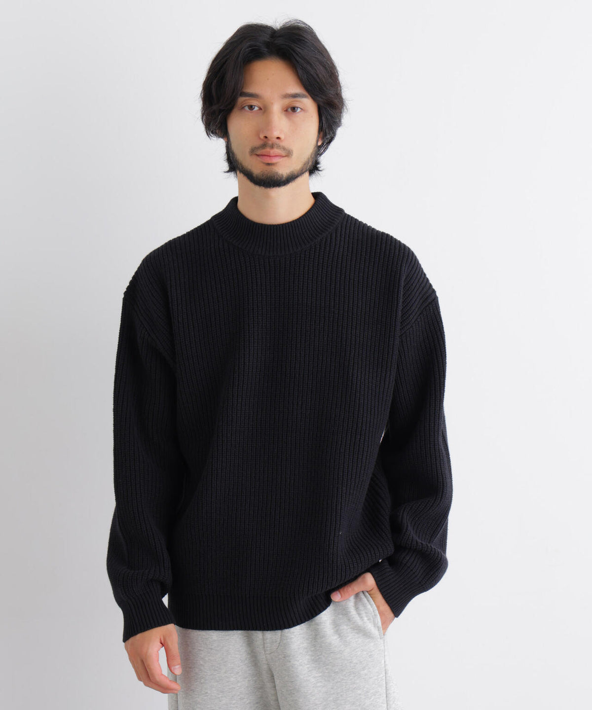 コットンMIXバルキーモックネックニット