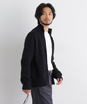 181cm　B:75 W:73 H:90 着用サイズ：L