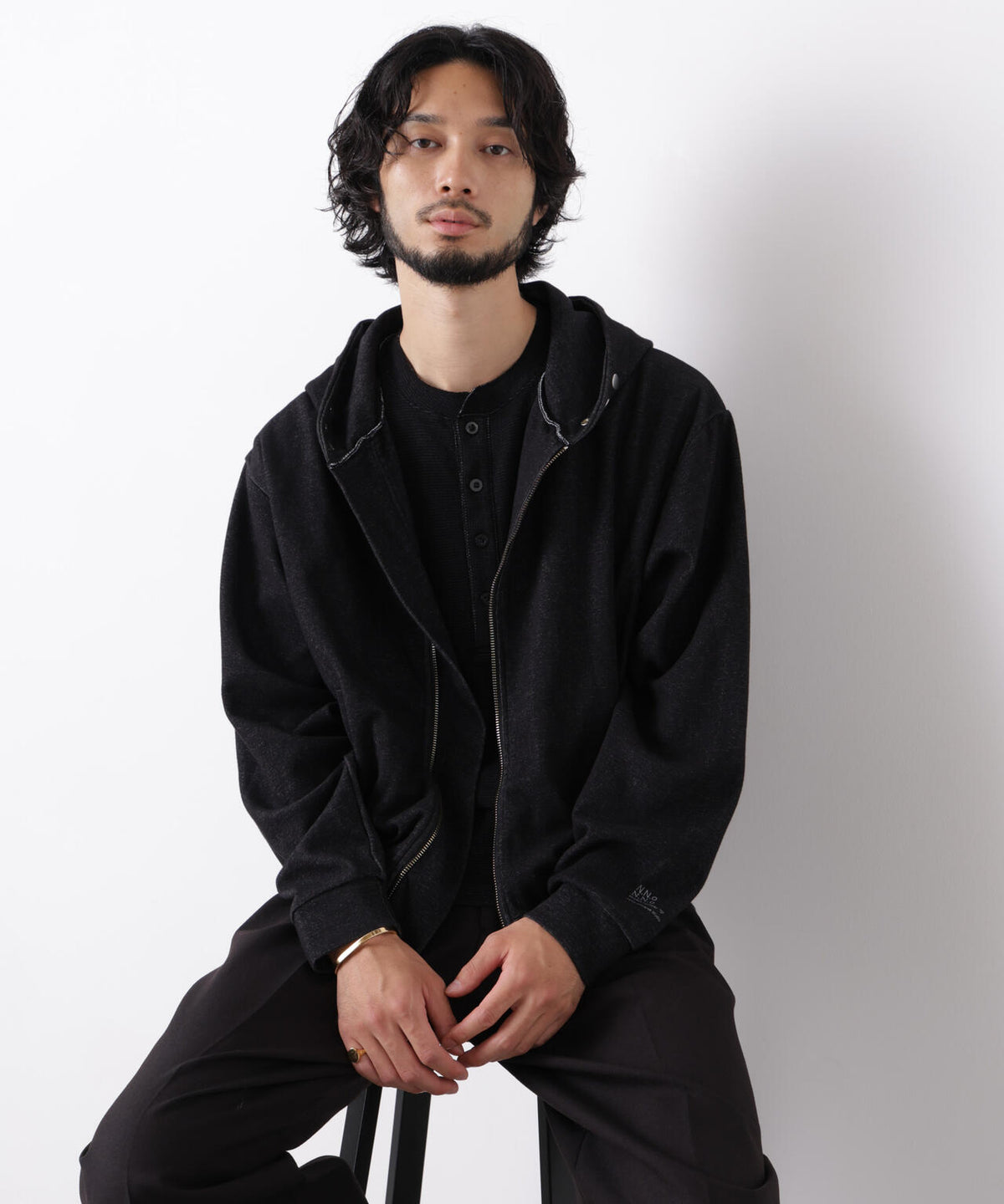 ｢surplus｣ フーディージップパーカー
