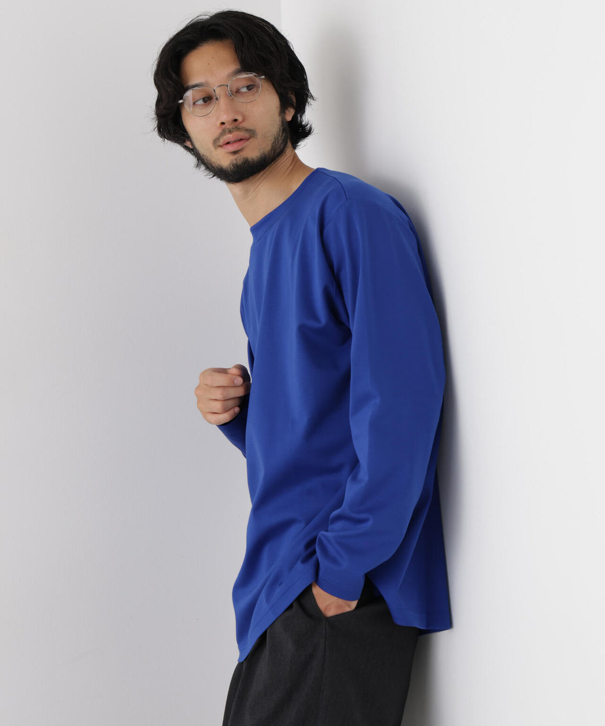 181cm　B:75 W:73 H:90 着用サイズ：L