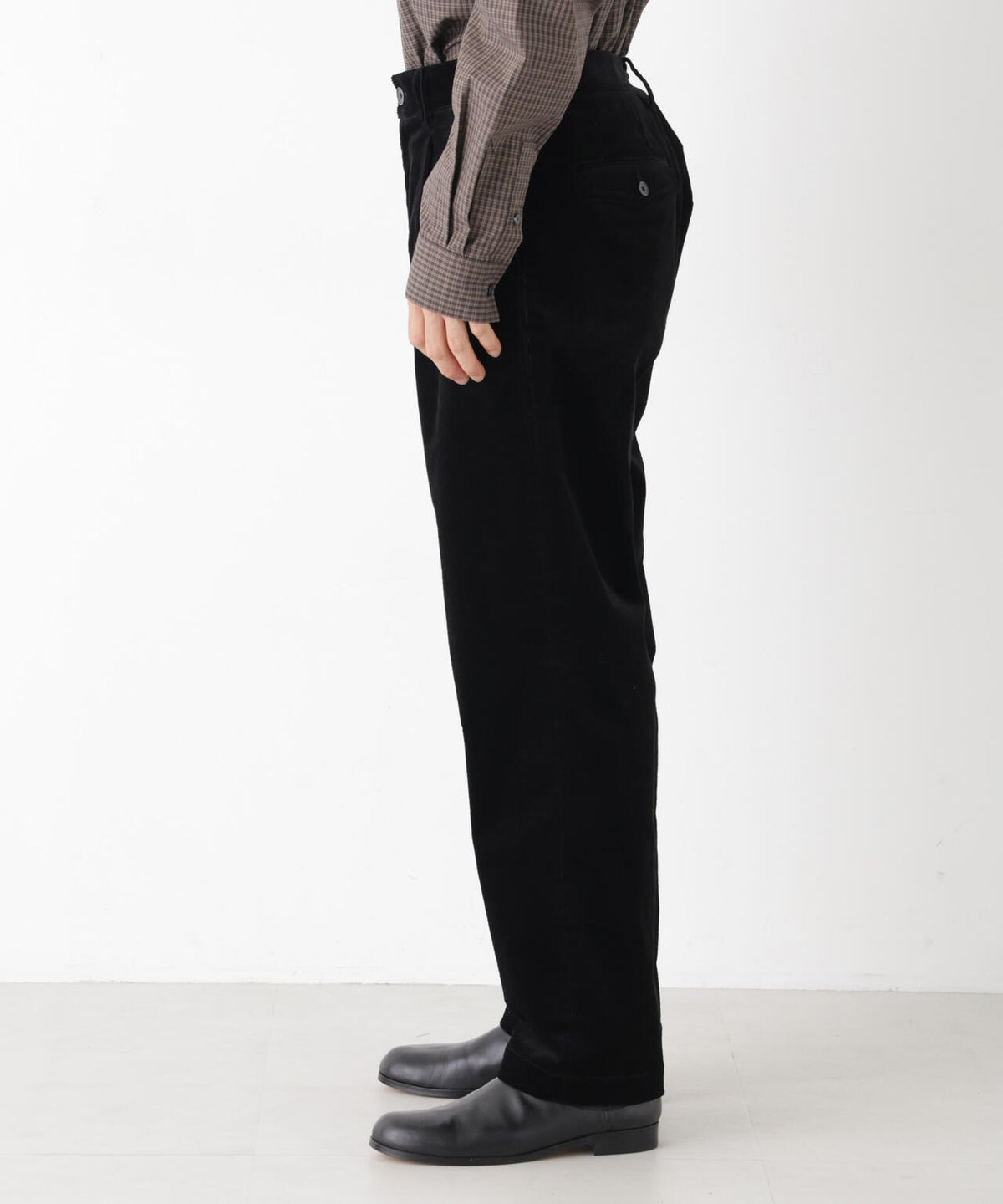 NEW ON TROUTHER コーデュロイ(セットアップ可)