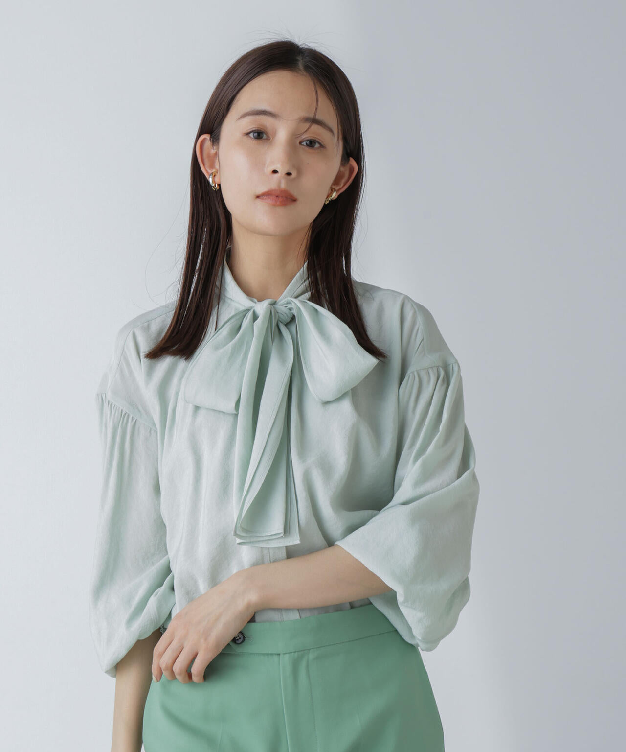 「星玲奈×NANO universe」ジョーゼットボータイブラウス