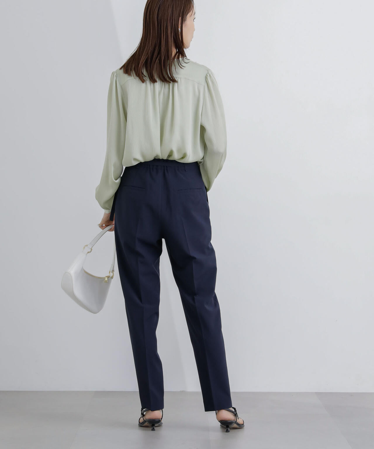 ライトファンクション ベルト付きタックテーパードパンツ(セットアップ可)