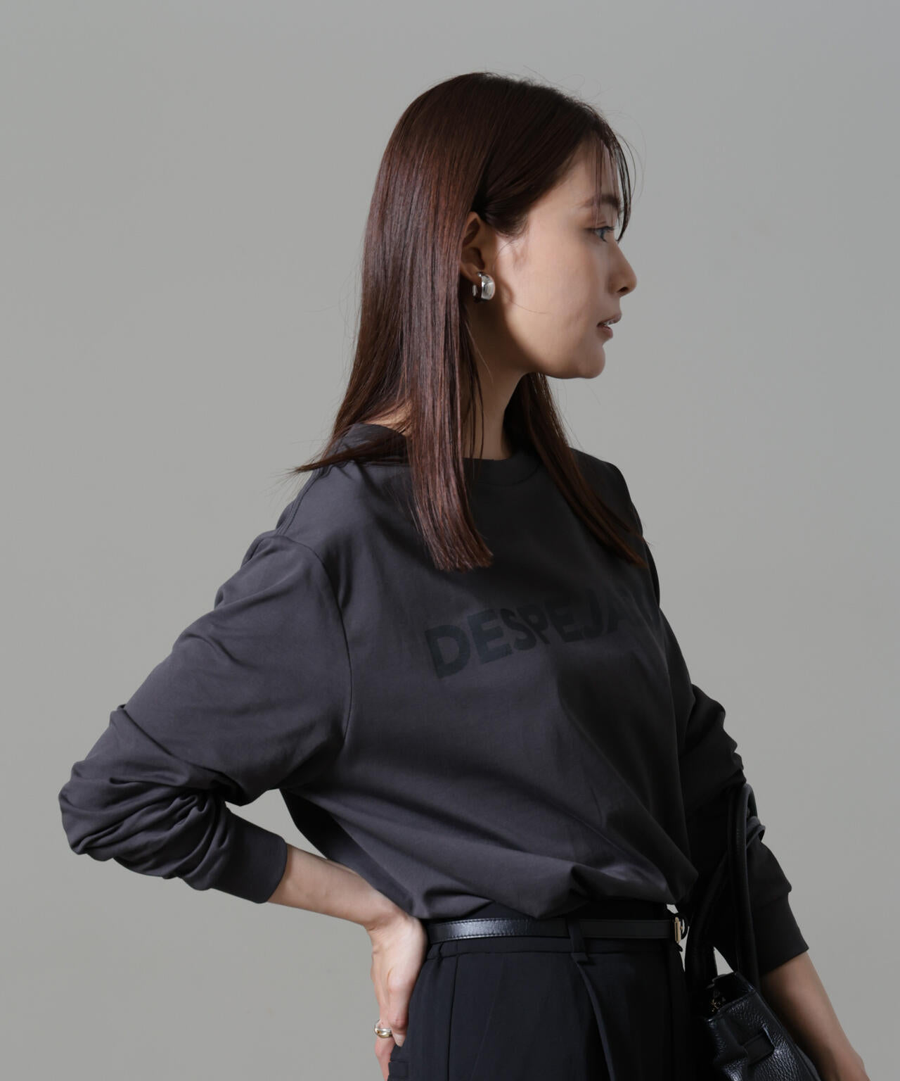 レタードロゴプリントロングスリーブTシャツ