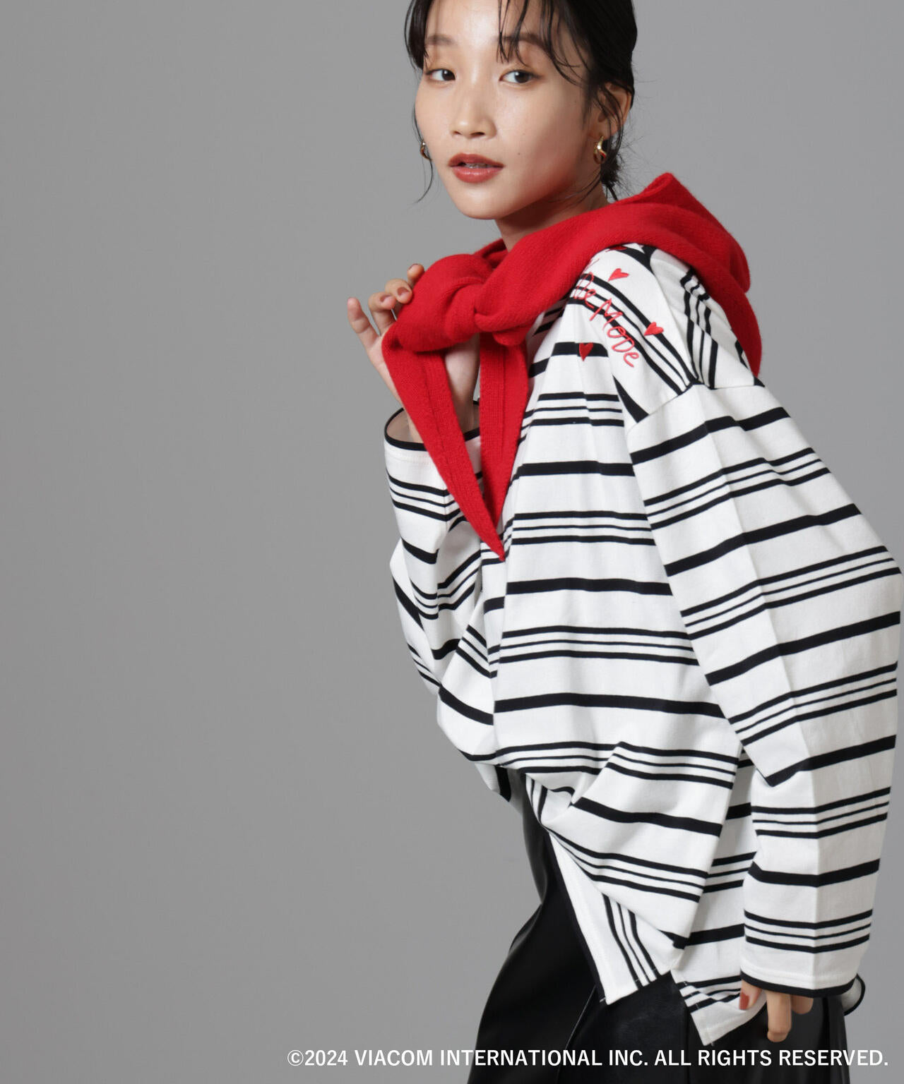 Emily in Paris×FUDGE 別注ボーダーロンT
