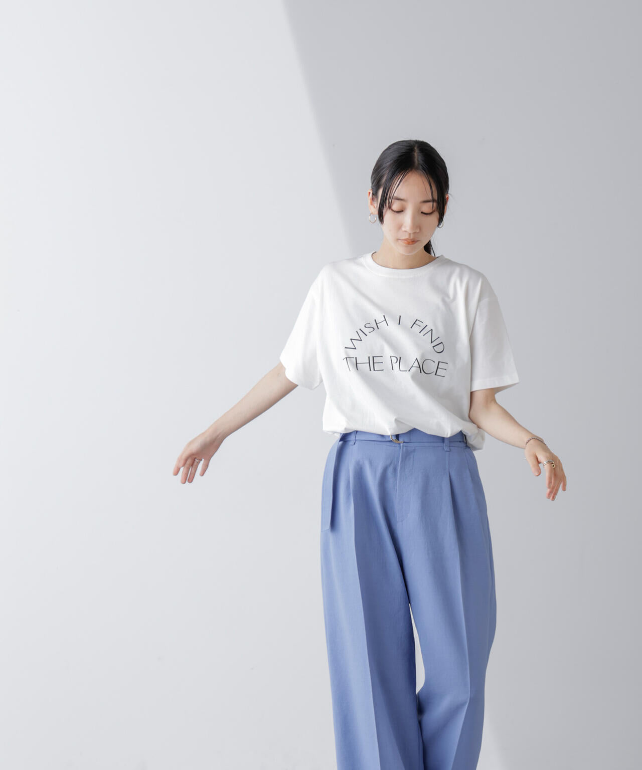 レタードグラフィックTシャツ