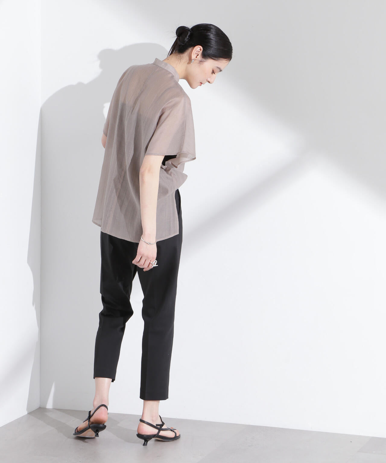 センタープレススリムパンツ