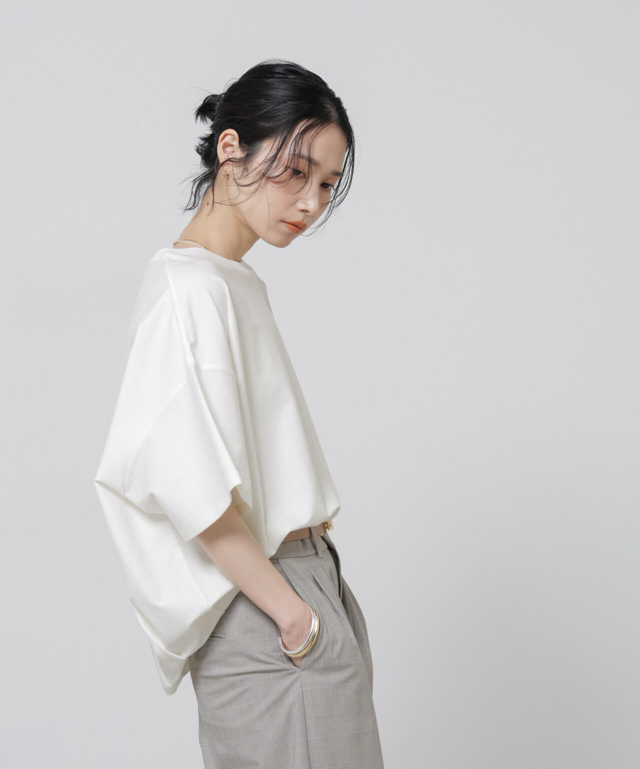 「Meaningful Continuity」coveross(R)ツイル調冷感プレーティング天竺Tシャツ