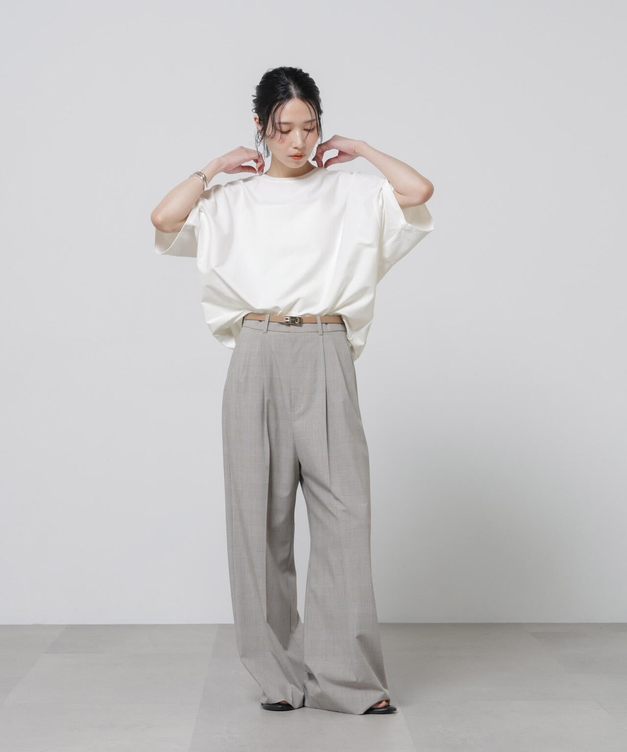 「Meaningful Continuity」coveross(R)ツイル調冷感プレーティング天竺Tシャツ