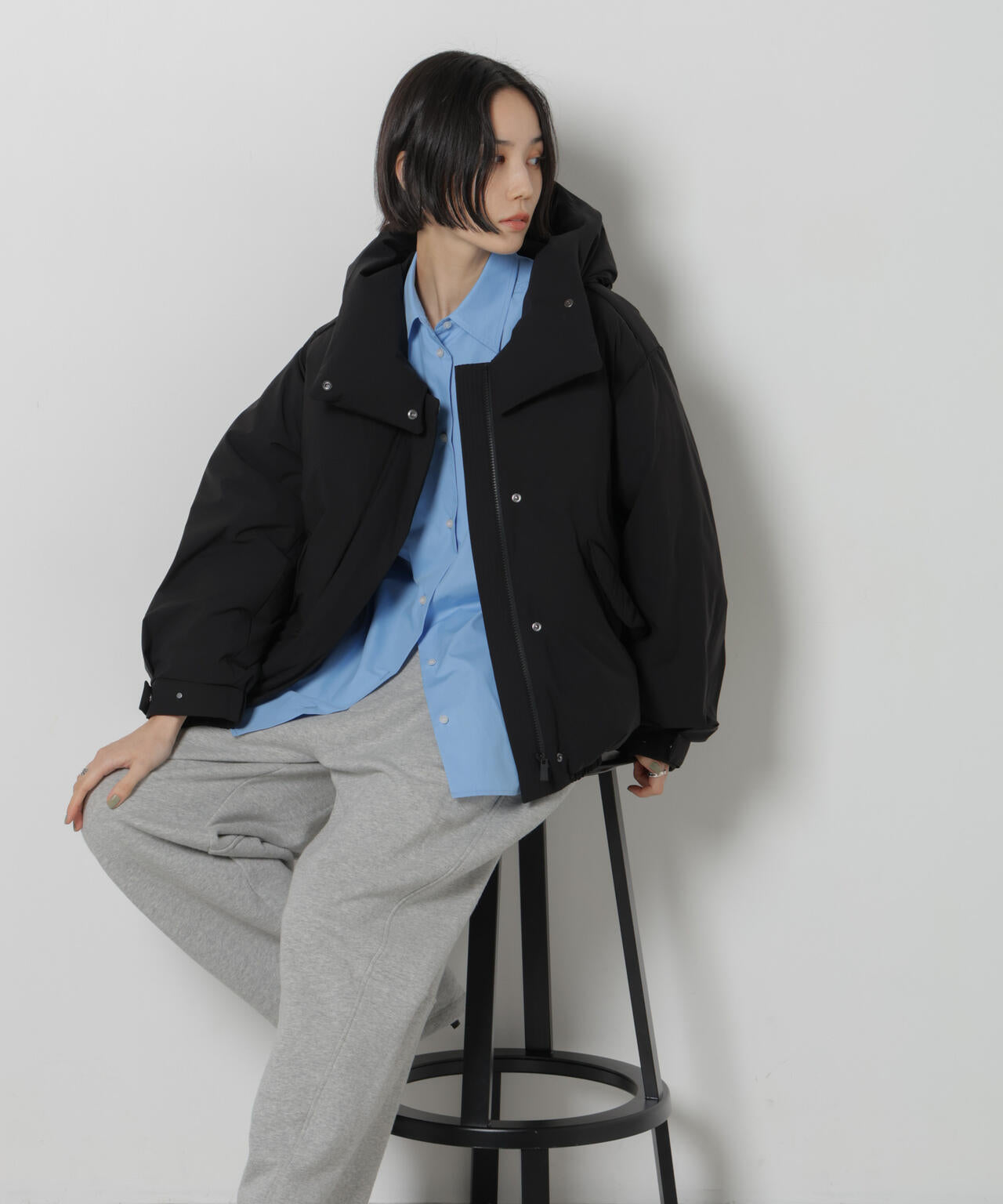 「西川ダウン(R)」ソロテックスショートダウン