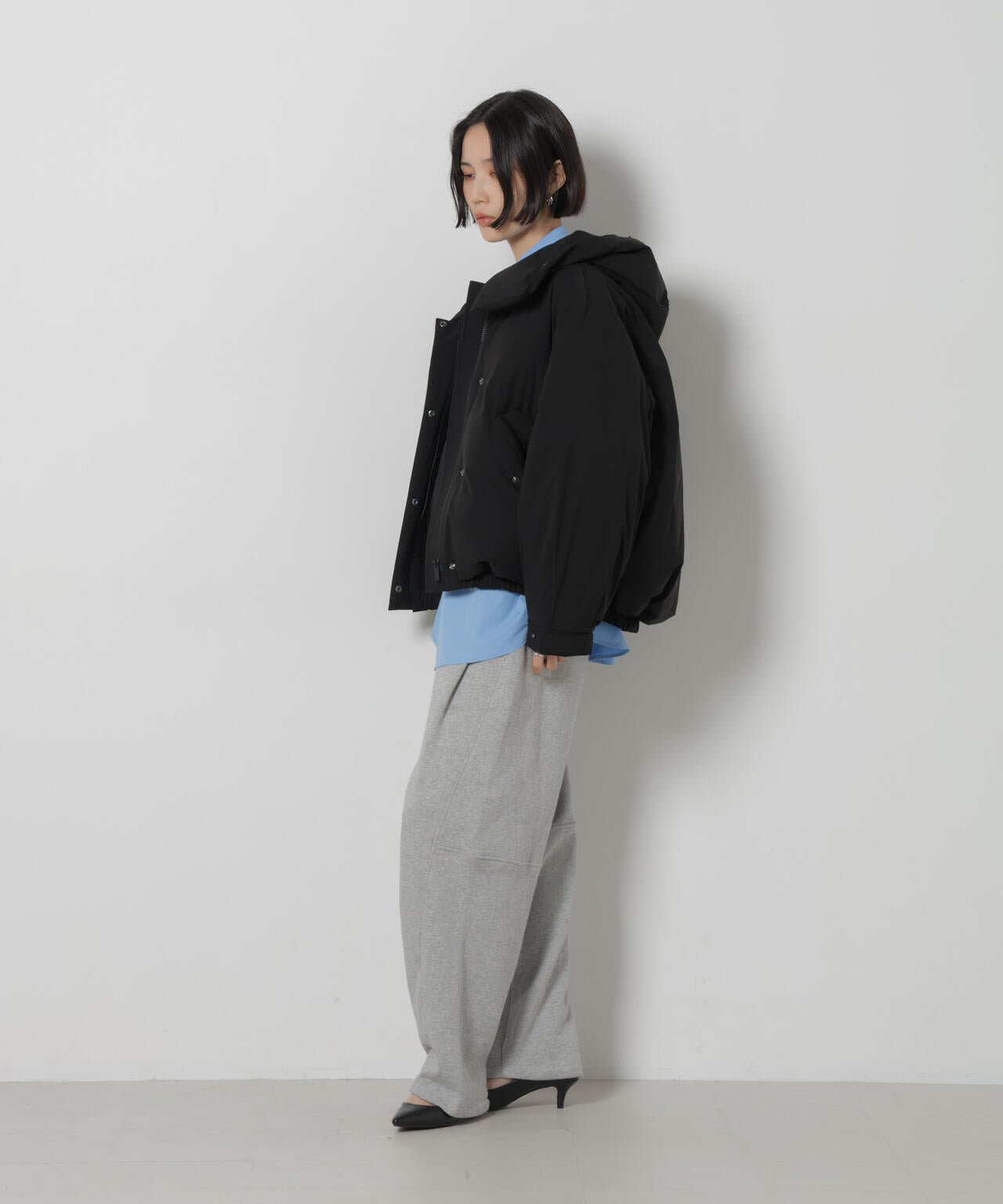 「西川ダウン(R)」ソロテックスショートダウン