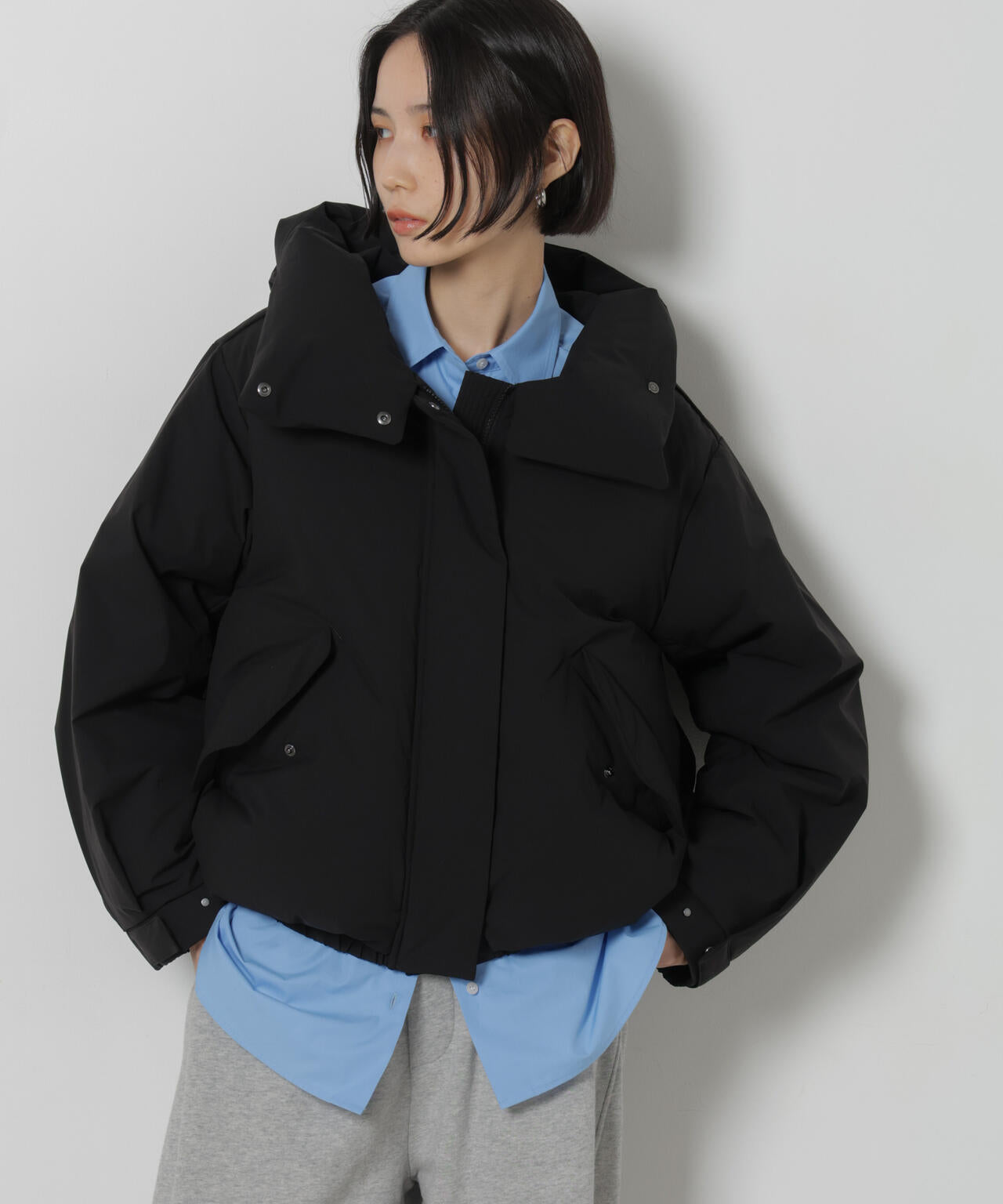 「西川ダウン(R)」ソロテックスショートダウン