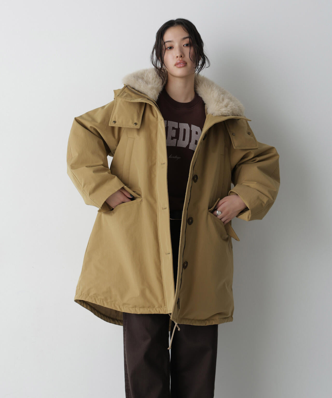 「STEVELOUR」「西川ダウン(R)」ファー付きコート