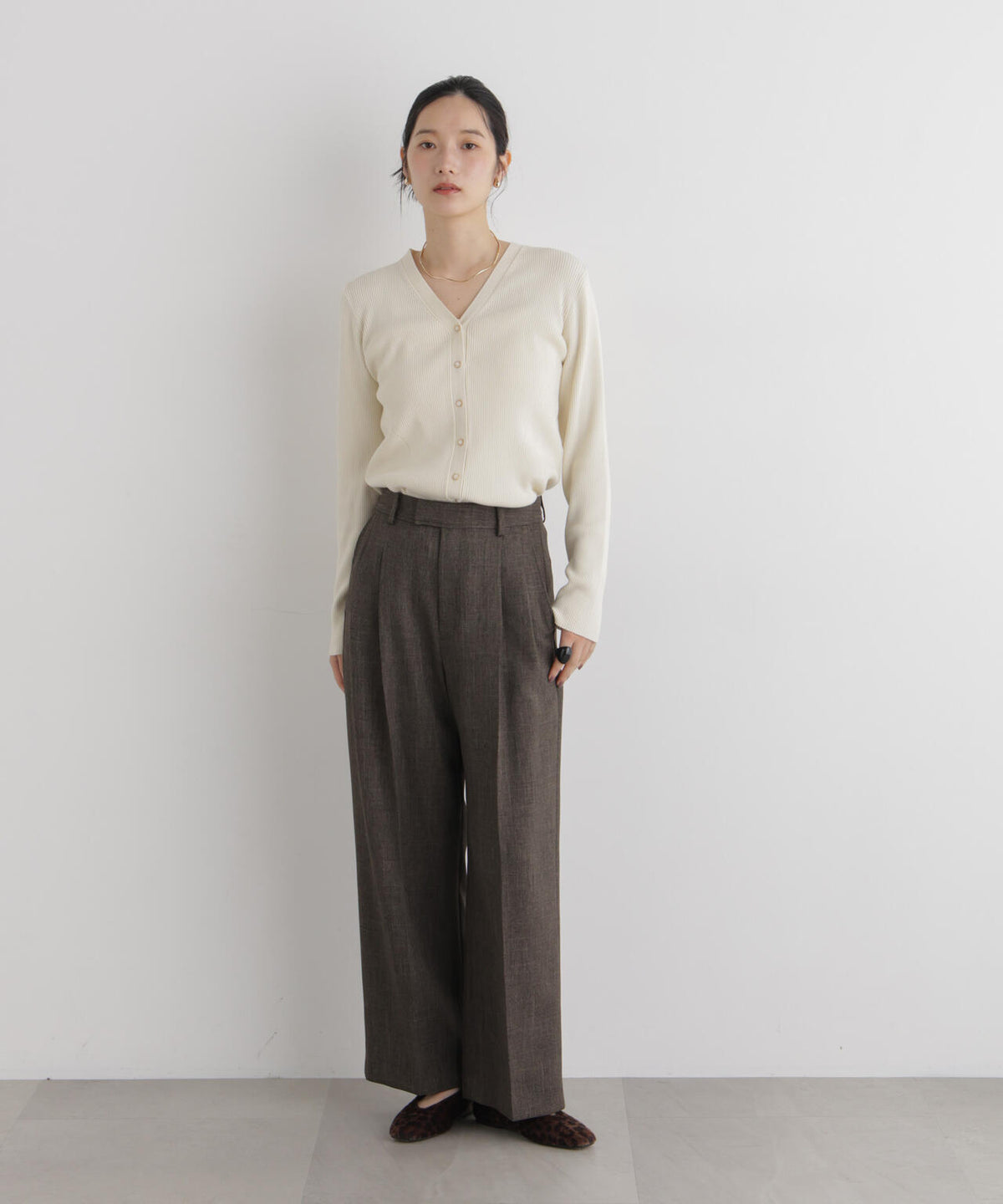 CICA&UVカット加工Vネックリブカーディガン