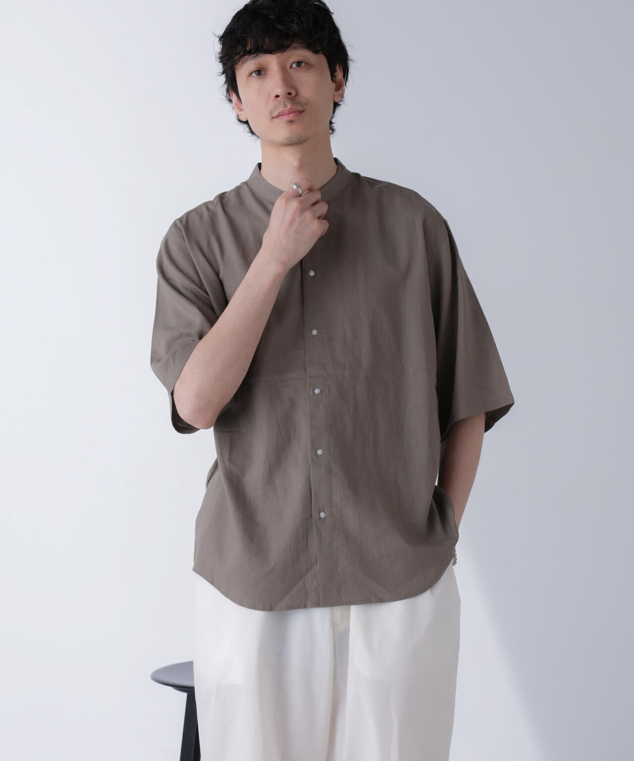 アンチスメルリネン バンドカラーシャツ 半袖