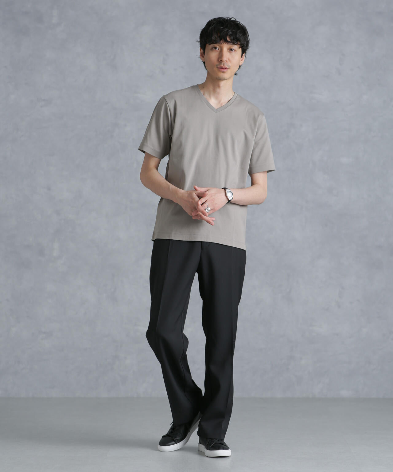 アンチスメル VネックTシャツ 半袖