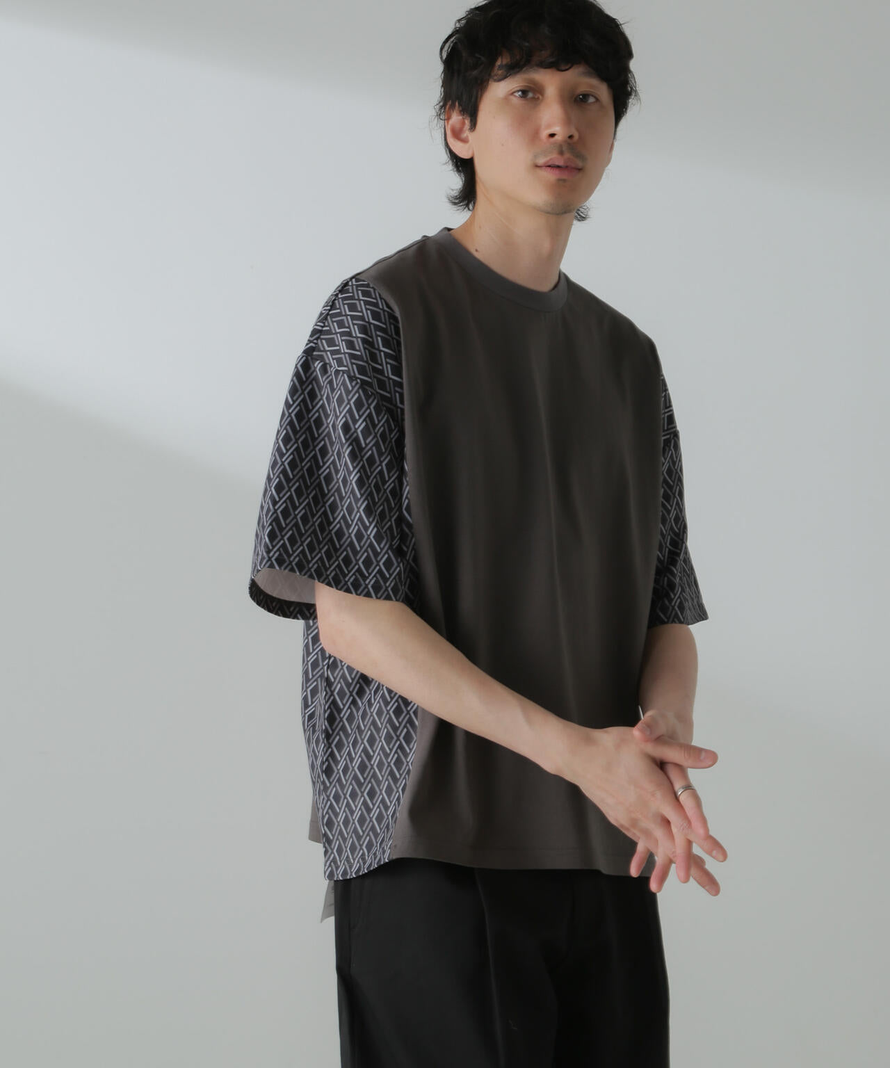 切り替えパターンTシャツ 半袖(セットアップ可）