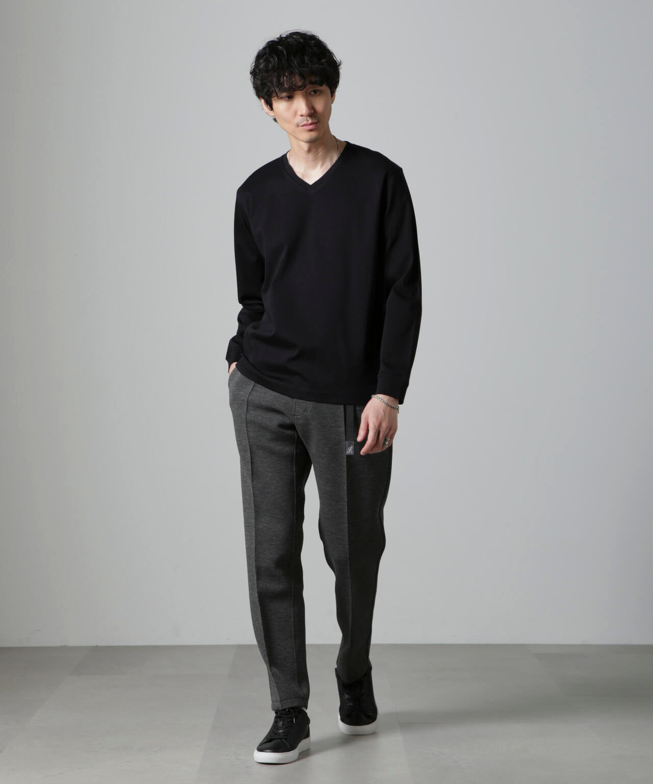 アンチスメルＶネックTシャツ 長袖