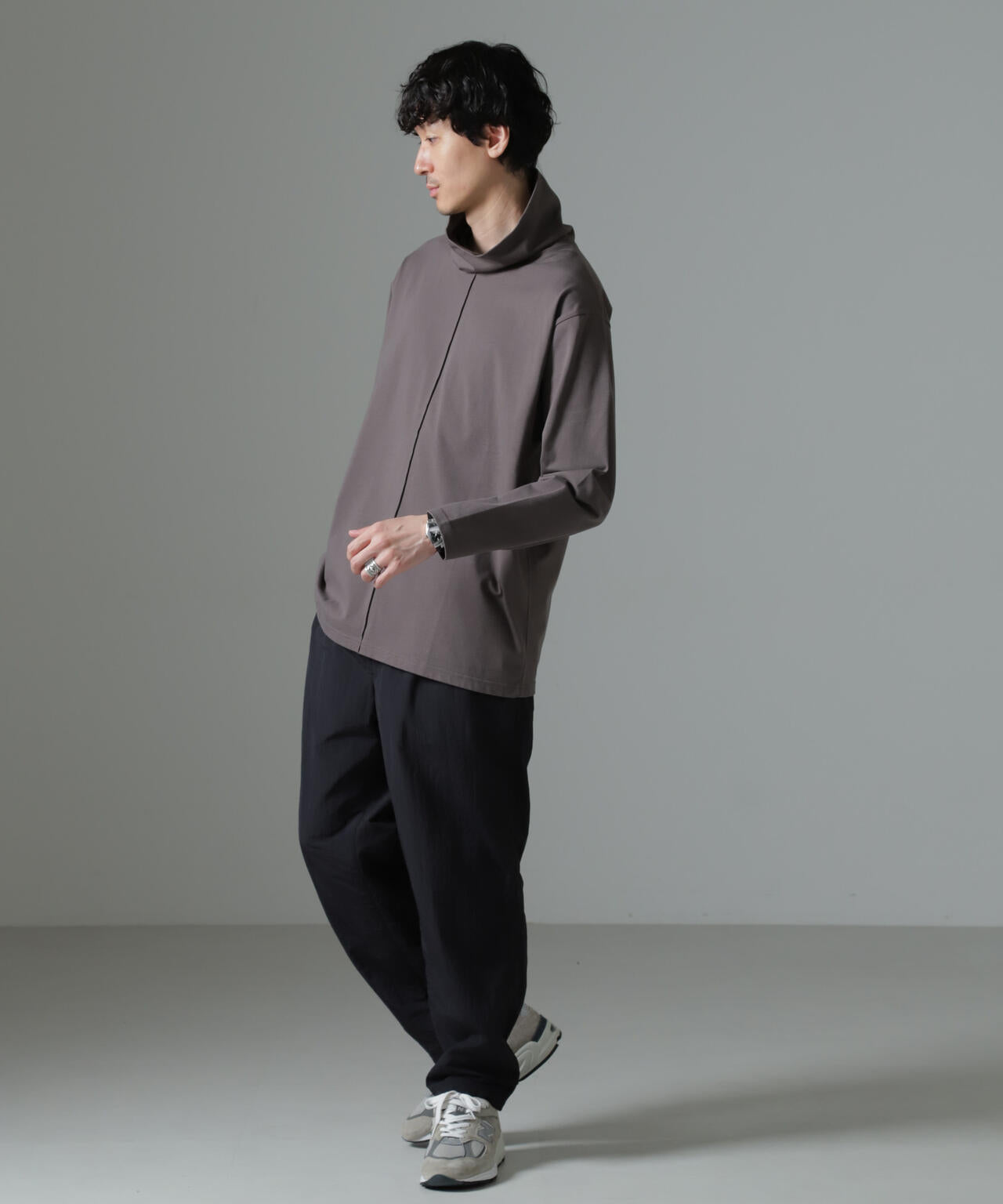 WEB限定/ボリュームハイネックプルオーバー 長袖