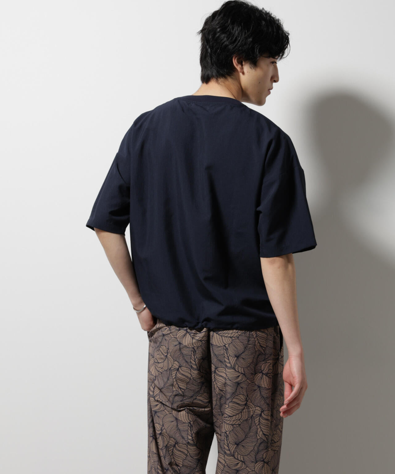 セオアルファ プルオーバーシャツ