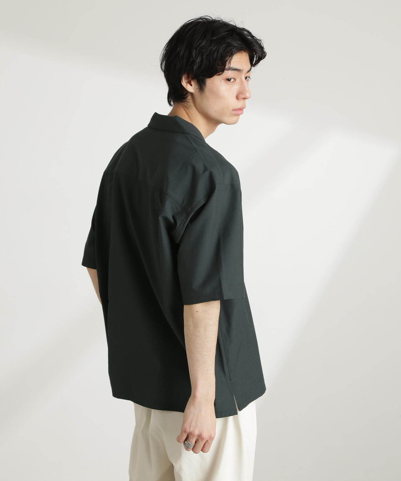 ストレッチワイドオープンカラーシャツ 半袖(セットアップ可)