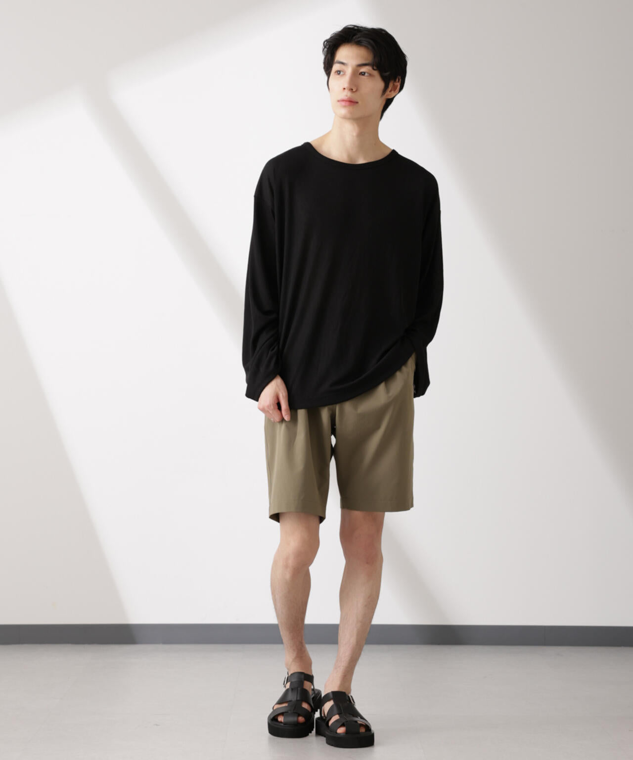 WEB限定/セミシアークルーネックプルオーバー 長袖