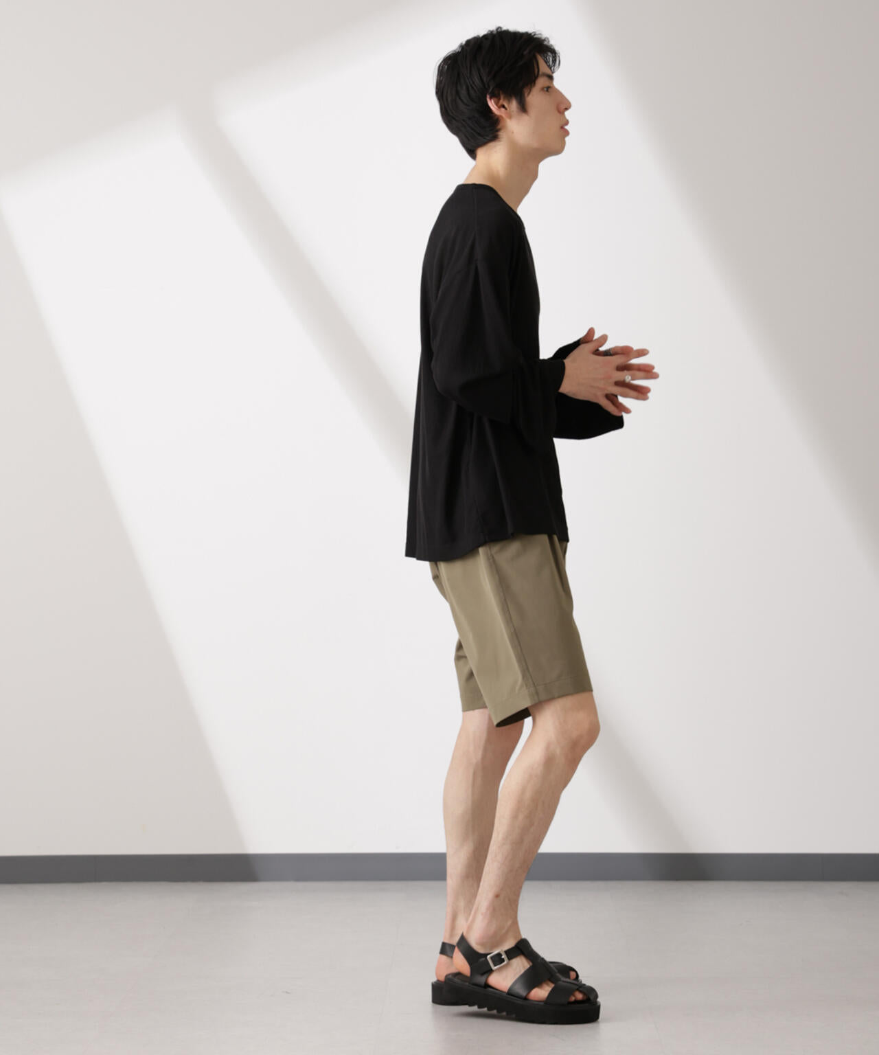 WEB限定/セミシアークルーネックプルオーバー 長袖