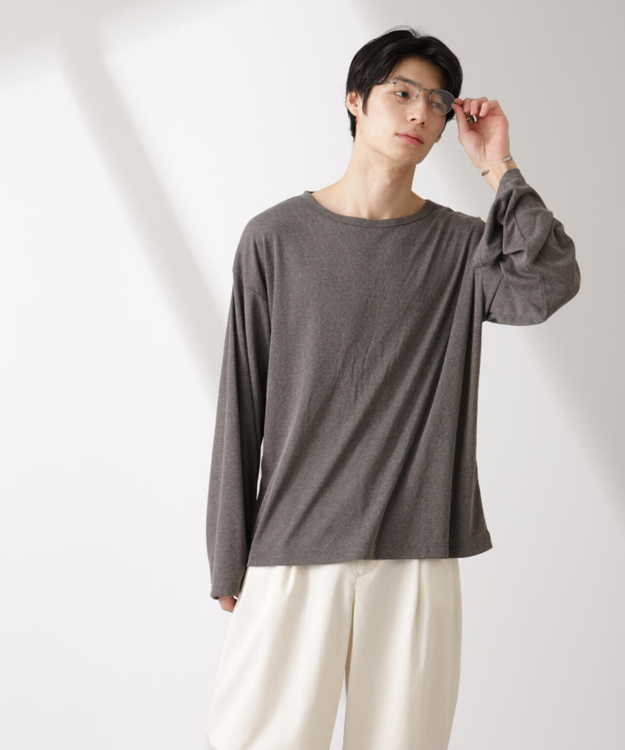 WEB限定/セミシアークルーネックプルオーバー 長袖