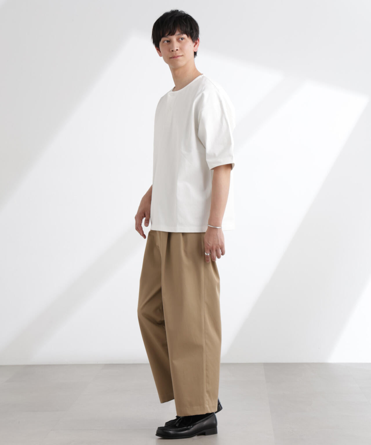 ヘビーオンスワイドヘンリーネックTシャツ 半袖
