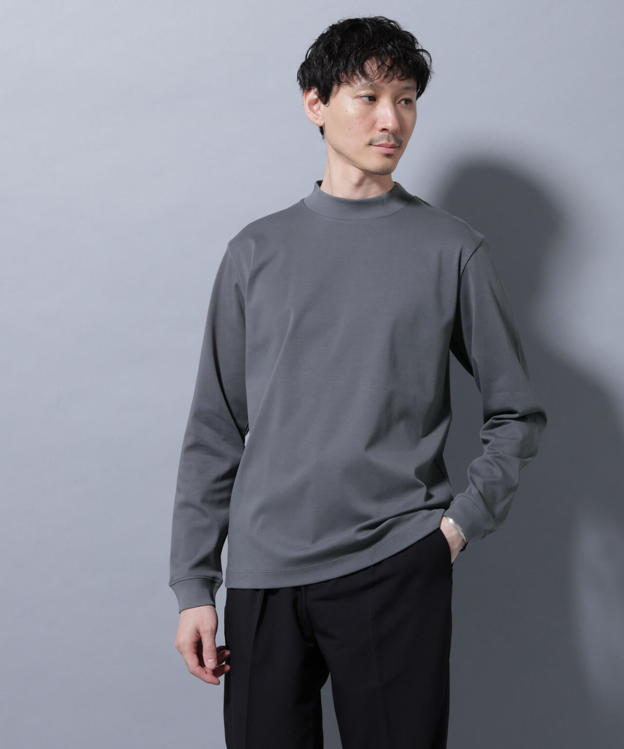 アンチスメルモックネックTシャツ 長袖