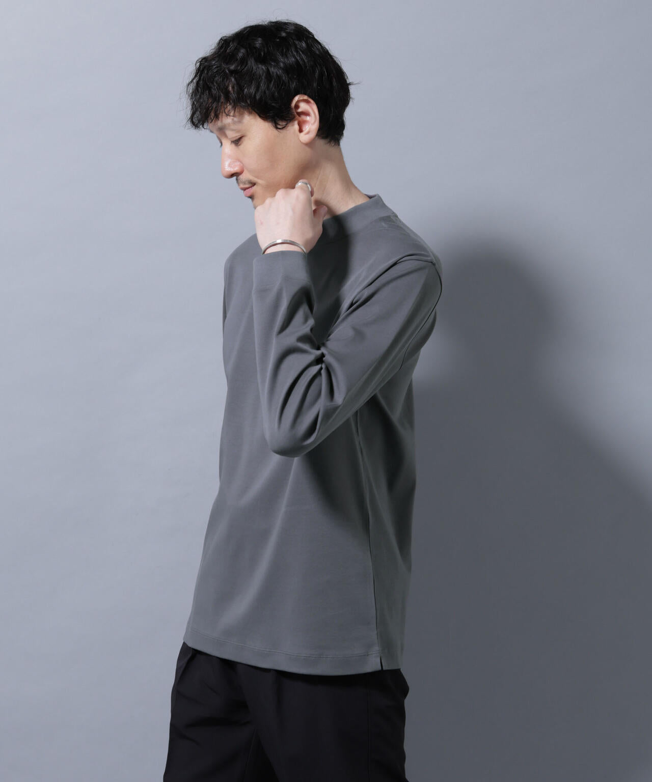 アンチスメルモックネックTシャツ 長袖