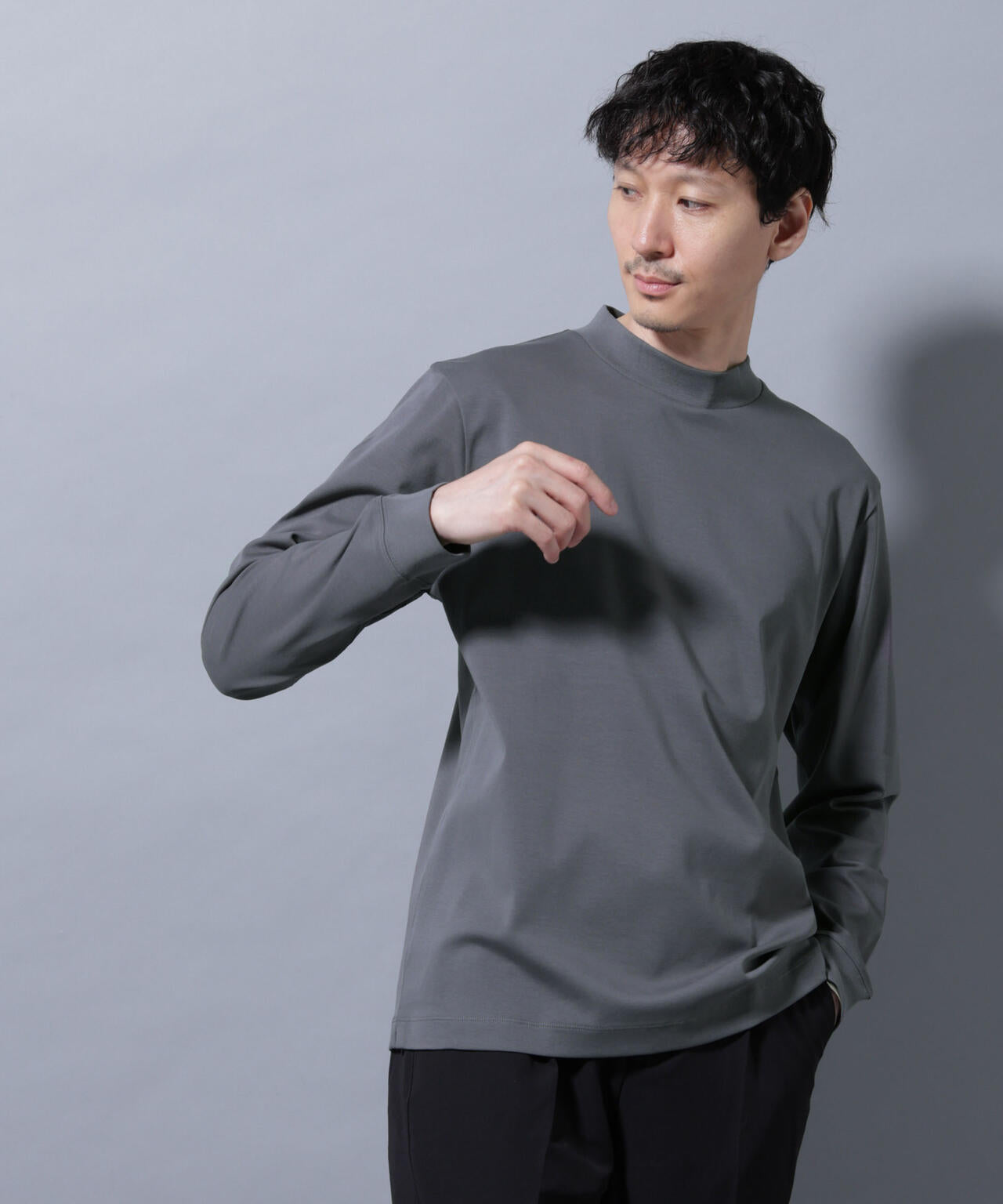 アンチスメルモックネックTシャツ 長袖