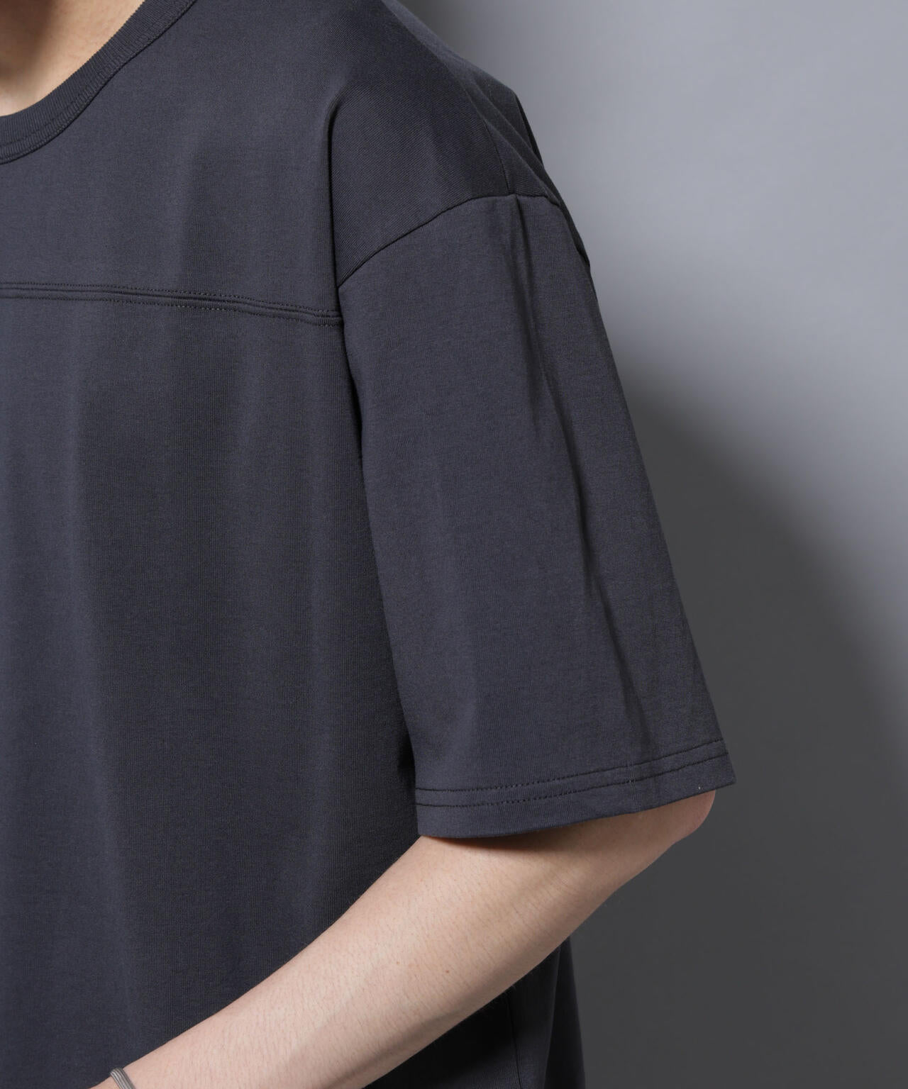リラックスフットボールＴシャツ 半袖