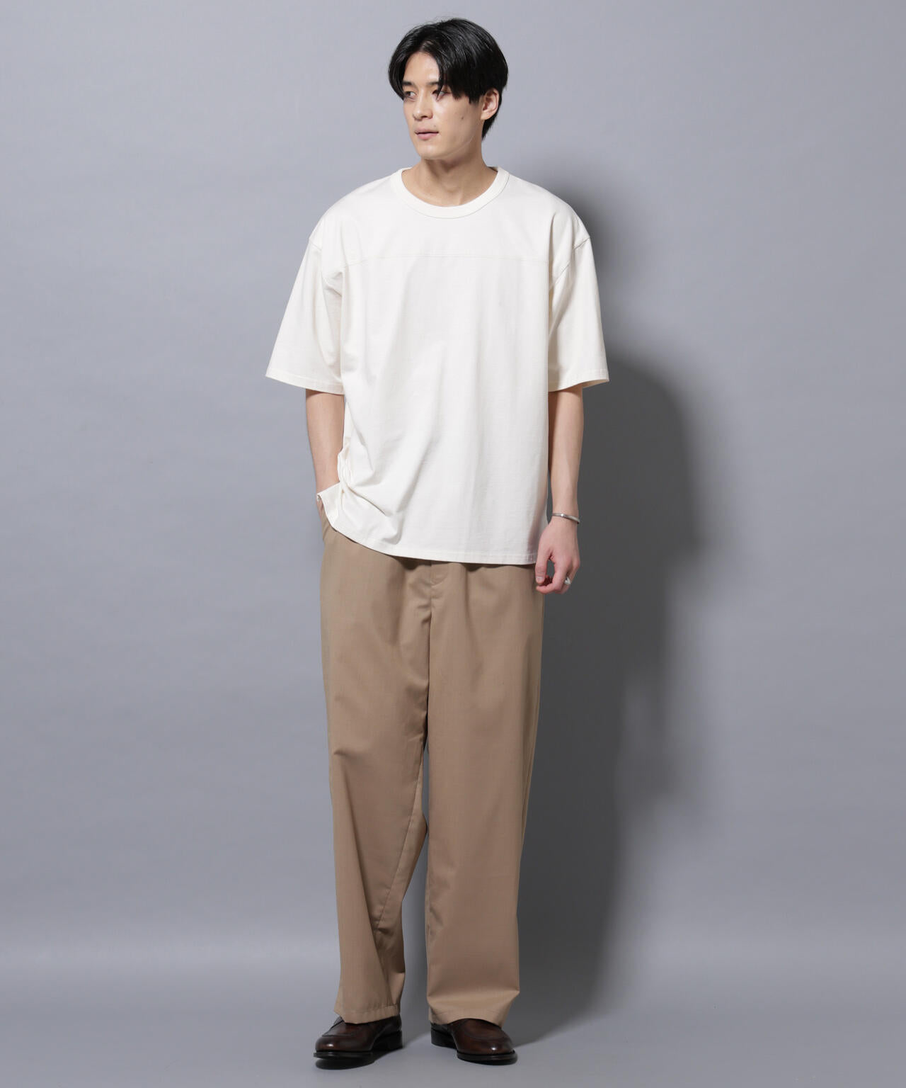 リラックスフットボールＴシャツ 半袖