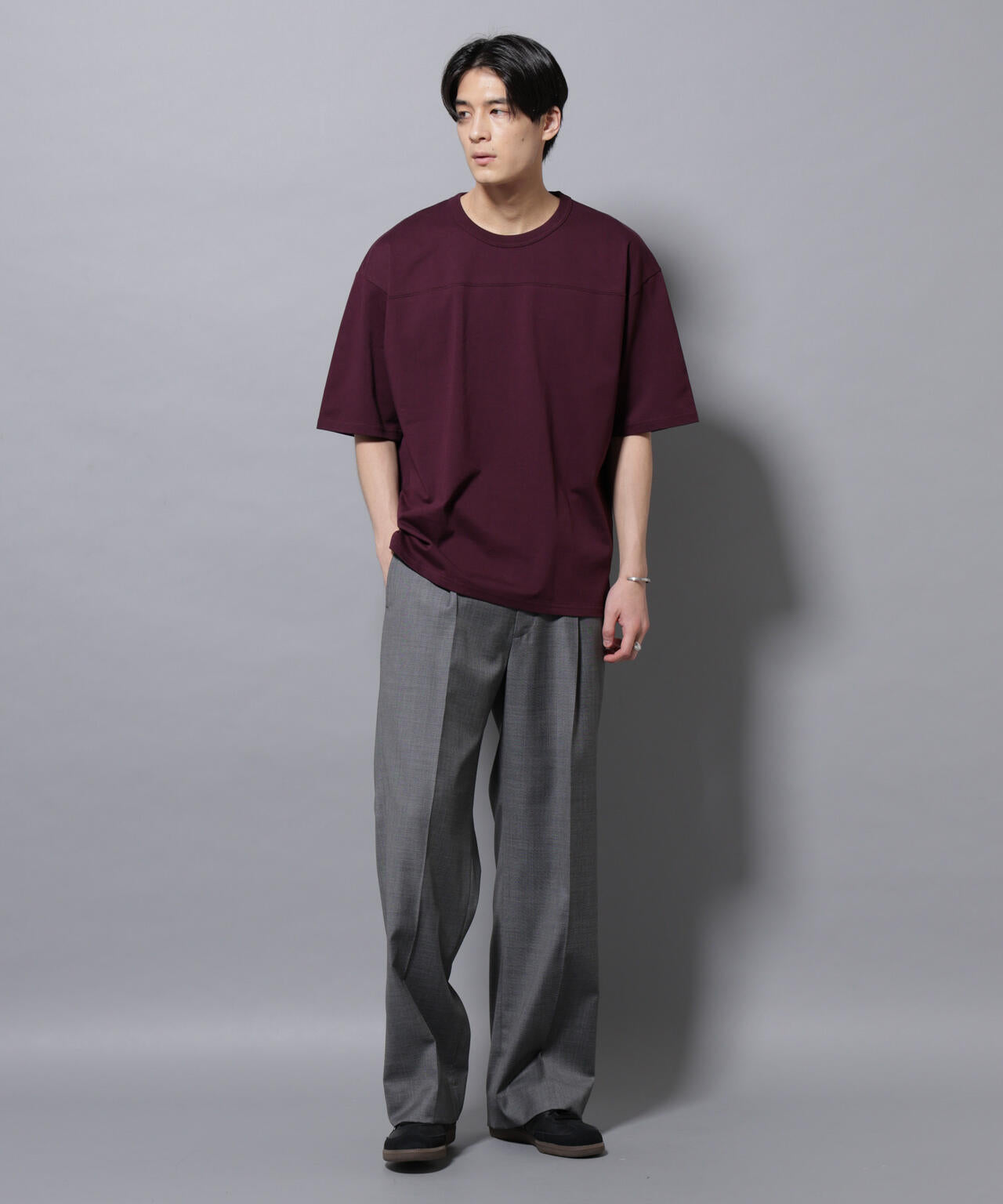 リラックスフットボールＴシャツ 半袖