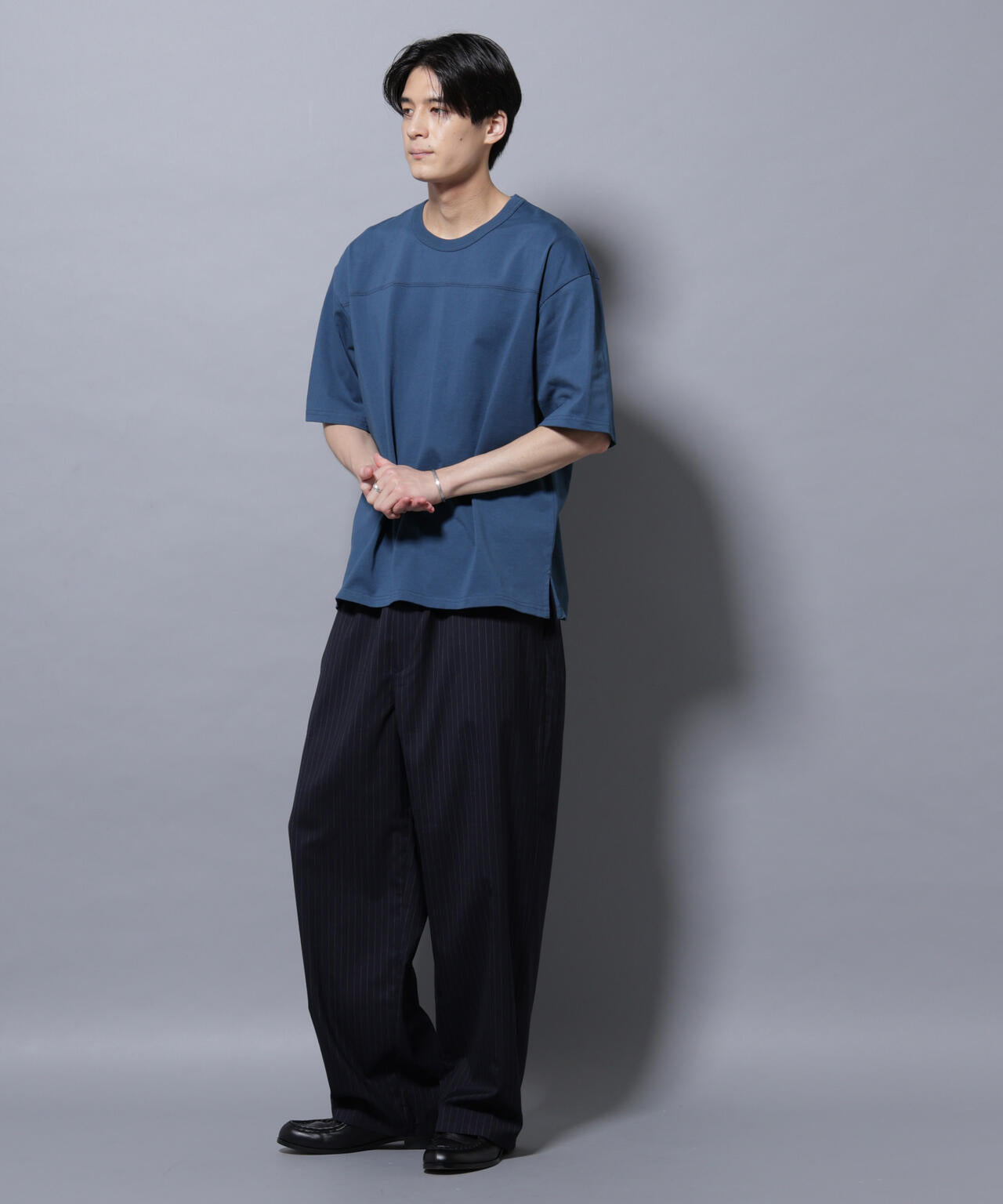リラックスフットボールＴシャツ 半袖