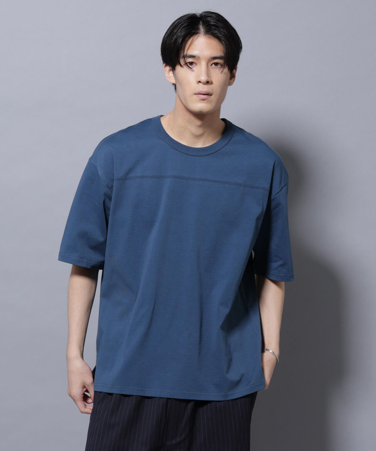 リラックスフットボールＴシャツ 半袖