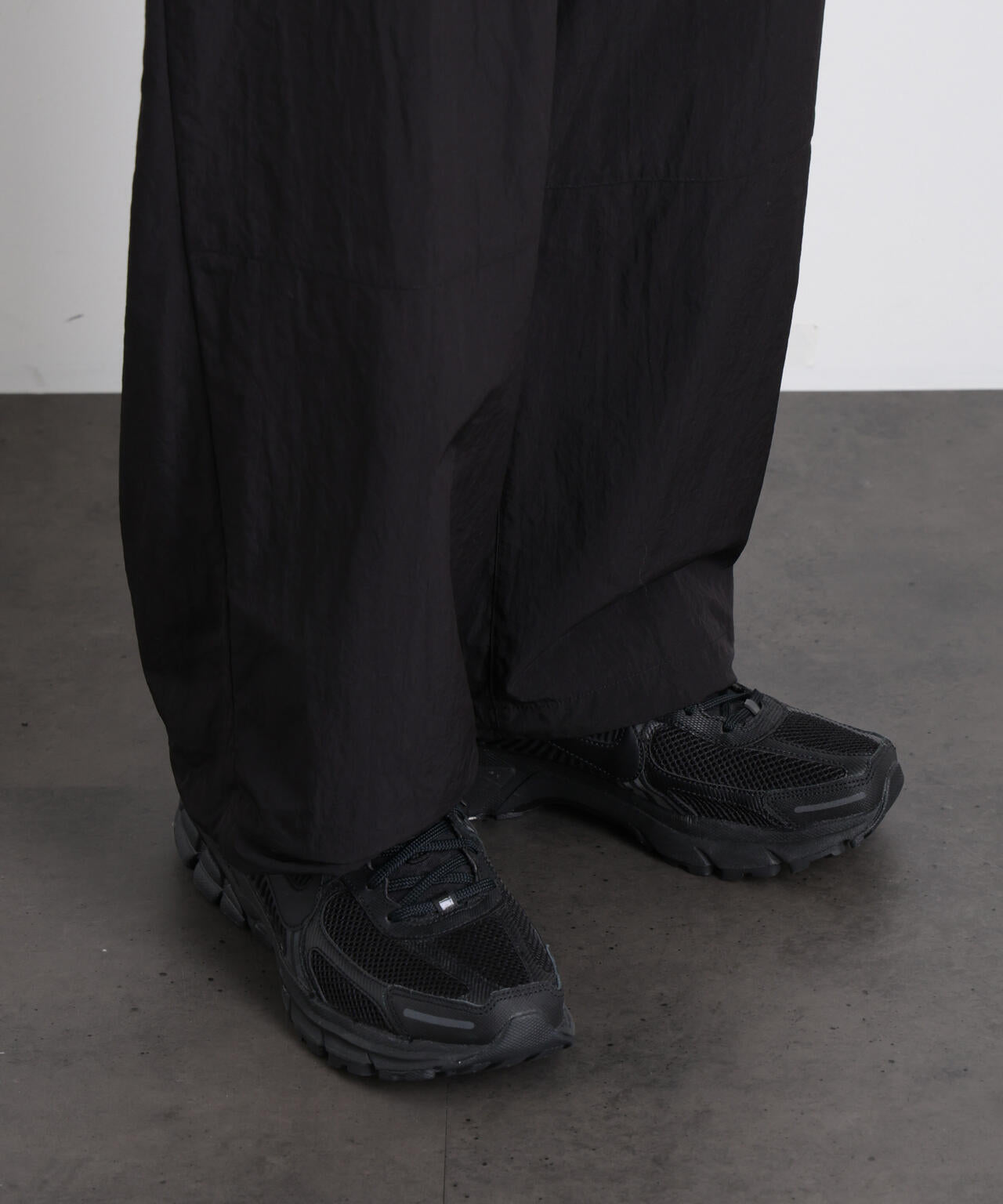 ナイロンリラックスカーゴパンツ