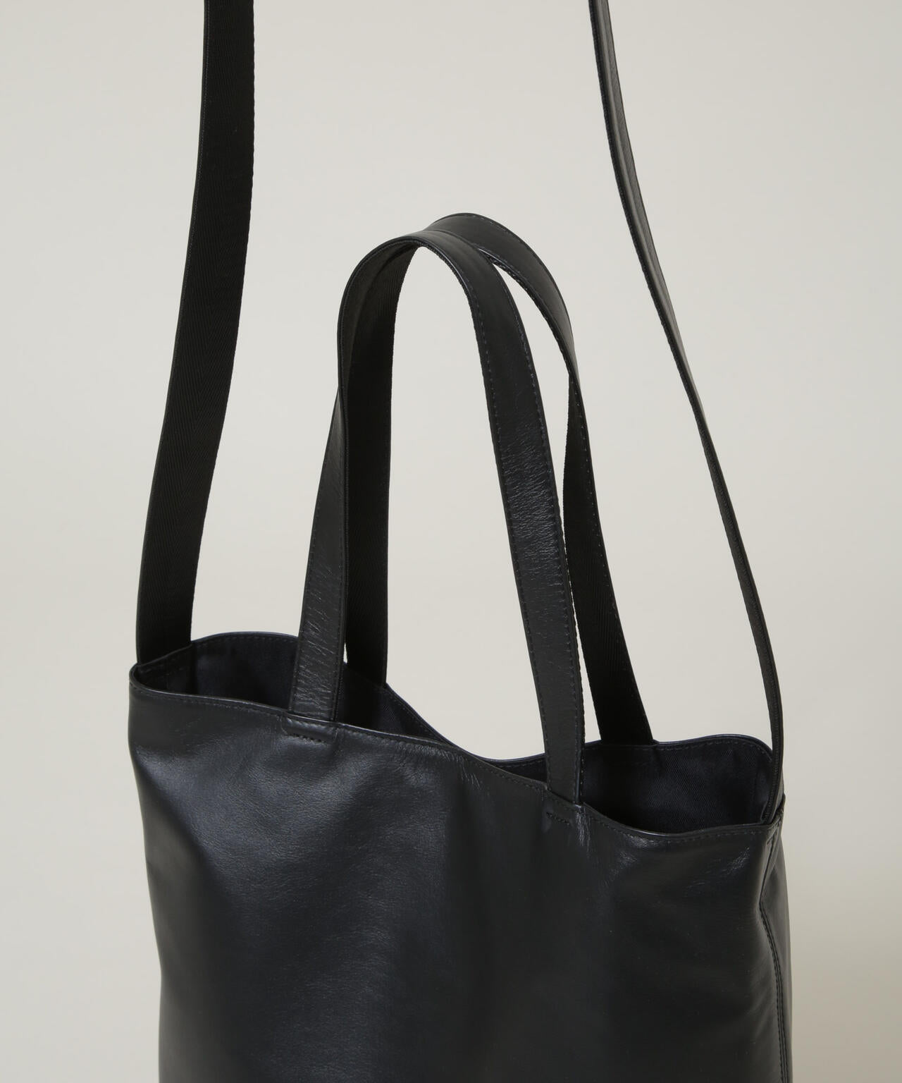 2WAY レザートートバッグ