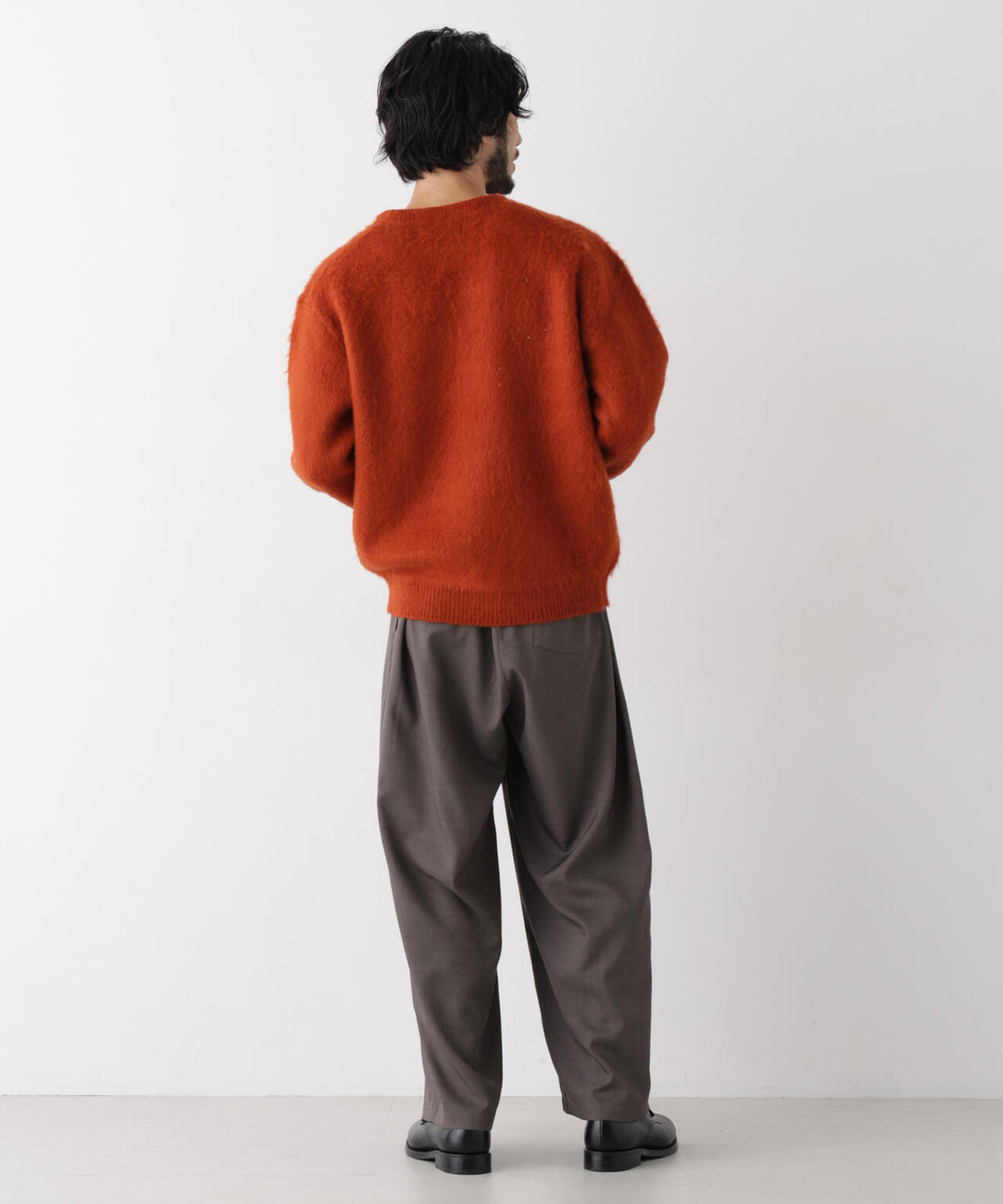 モヘヤライクプルオーバーニット